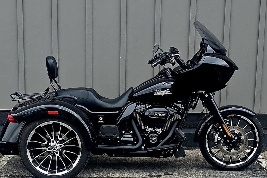 2024 Harley-Davidson® FLTRT - Road Glide® 3 3 in Clarksville, TN