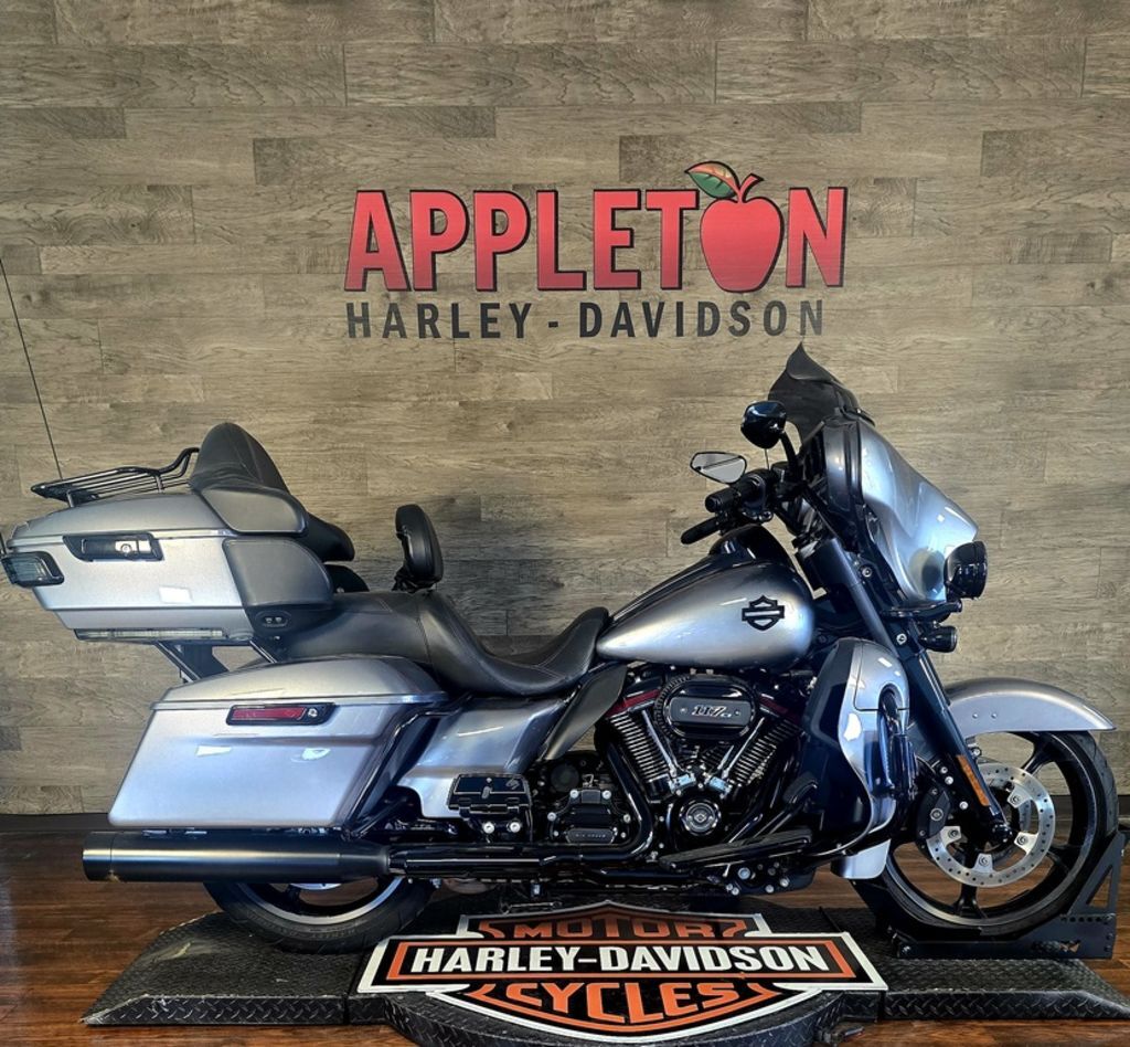 2019 Harley-Davidson® FLHTKSE - CVO Limited CVO LIMITED in Clarksville, TN