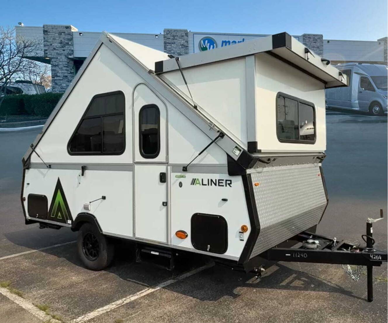 A photo of this 2027 Aliner Scout 15