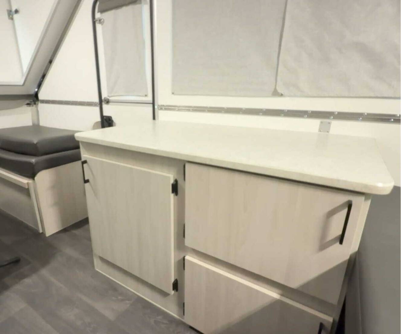 A photo of this 2027 Aliner Scout 15