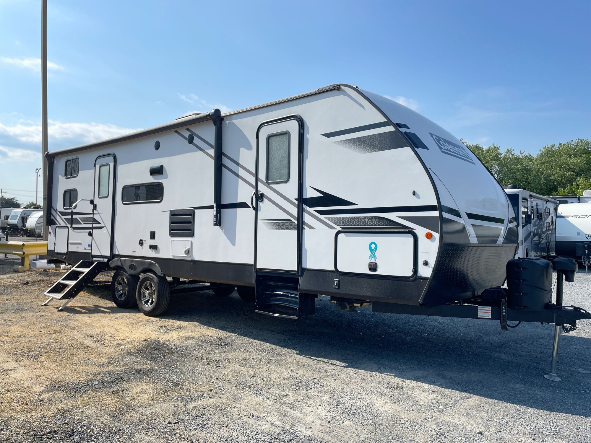 2022 Coleman COLEMAN LIGHT 2755BH in lakewood NJ