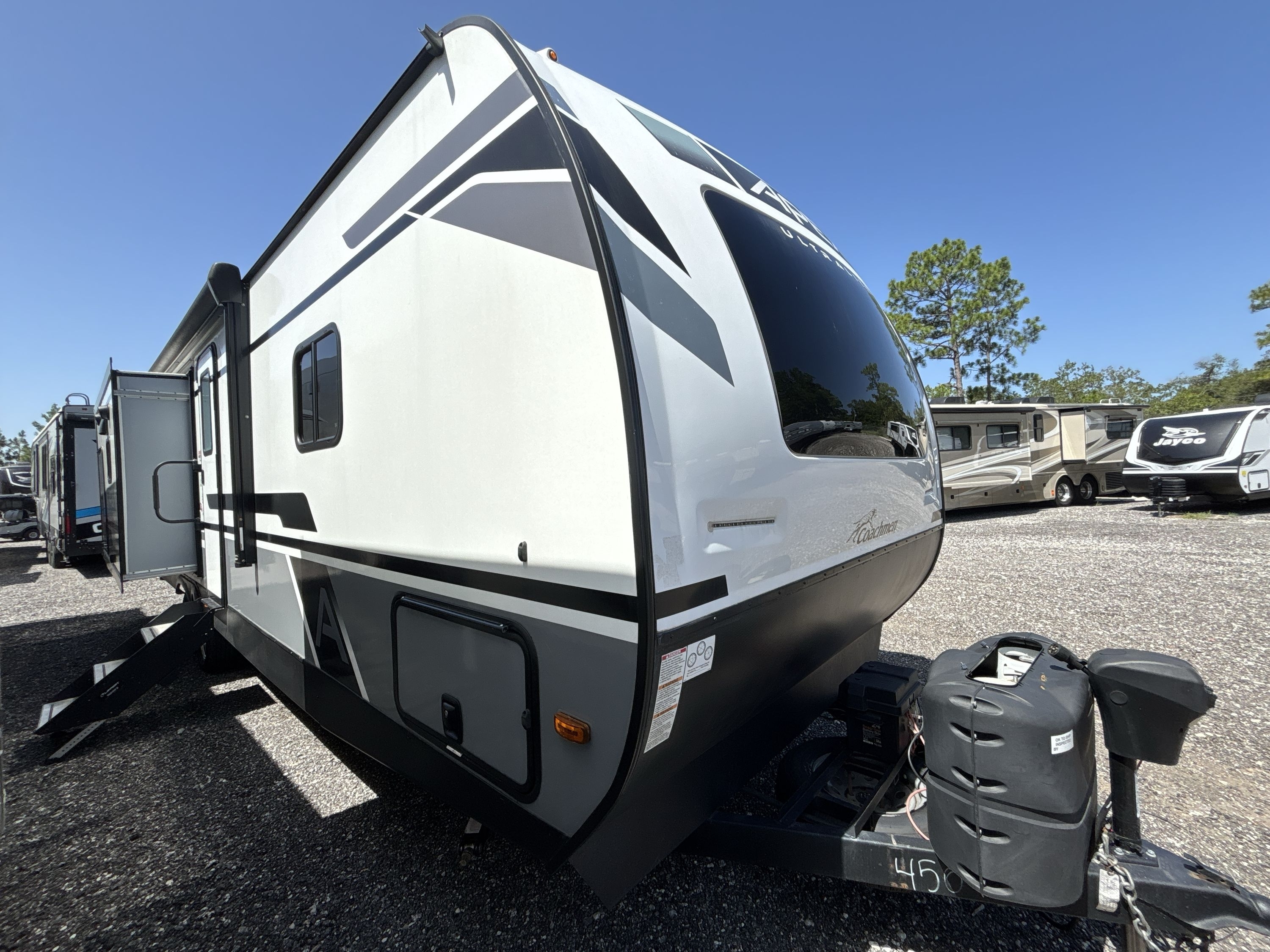2023 Coachmen APEX ULTRA-LITE 293RLDS in brooksville FL
