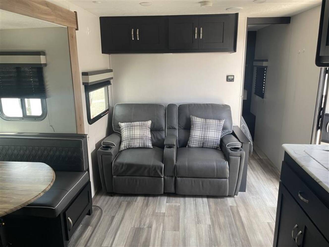 A photo of this 2022 Coachmen FREEDOM EXPRESS ULTRA LITE 252RBS