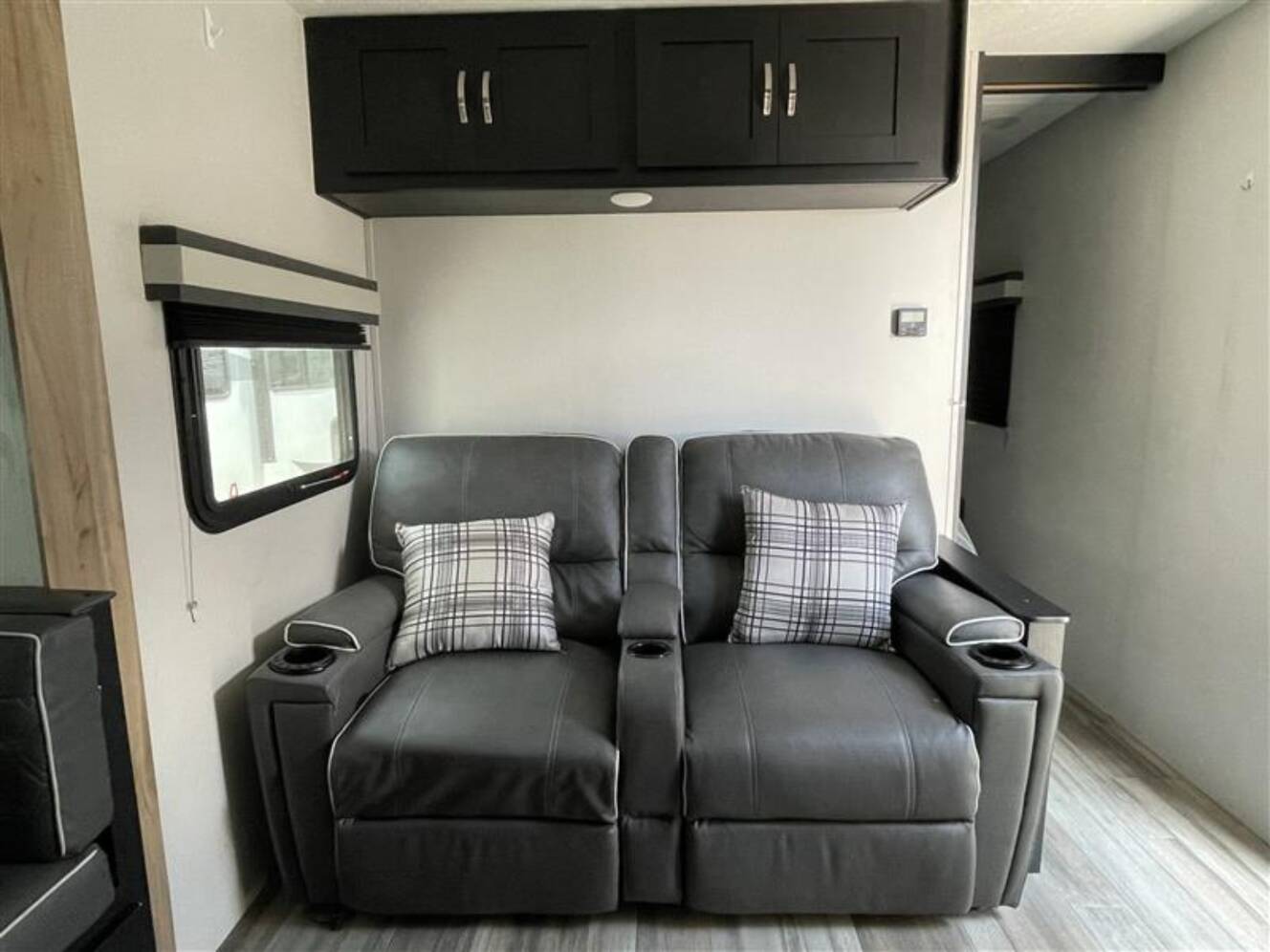 A photo of this 2022 Coachmen FREEDOM EXPRESS ULTRA LITE 252RBS