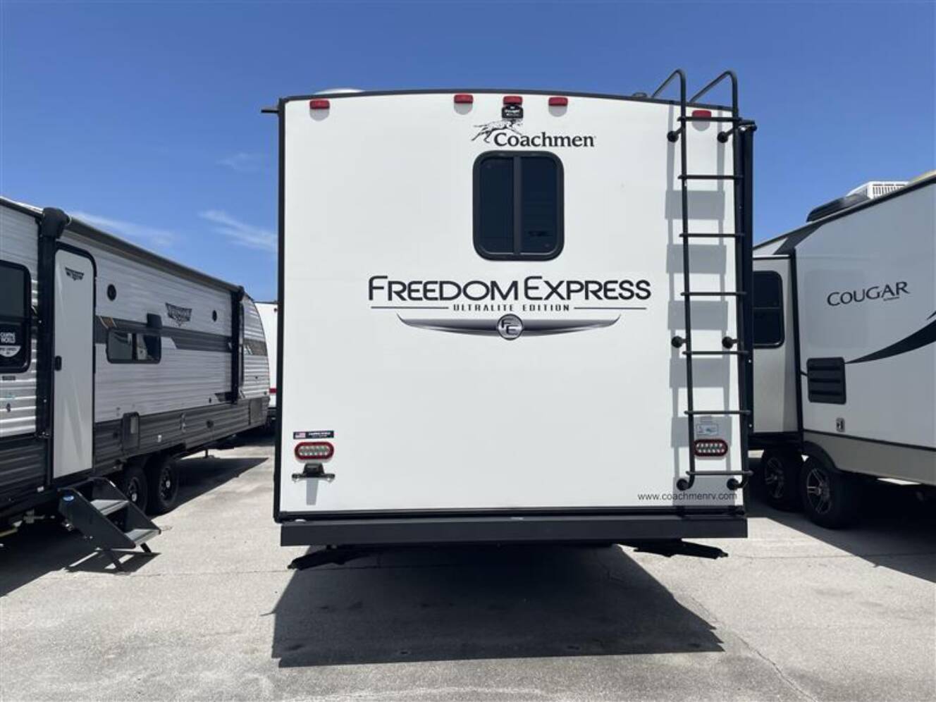 A photo of this 2022 Coachmen FREEDOM EXPRESS ULTRA LITE 252RBS