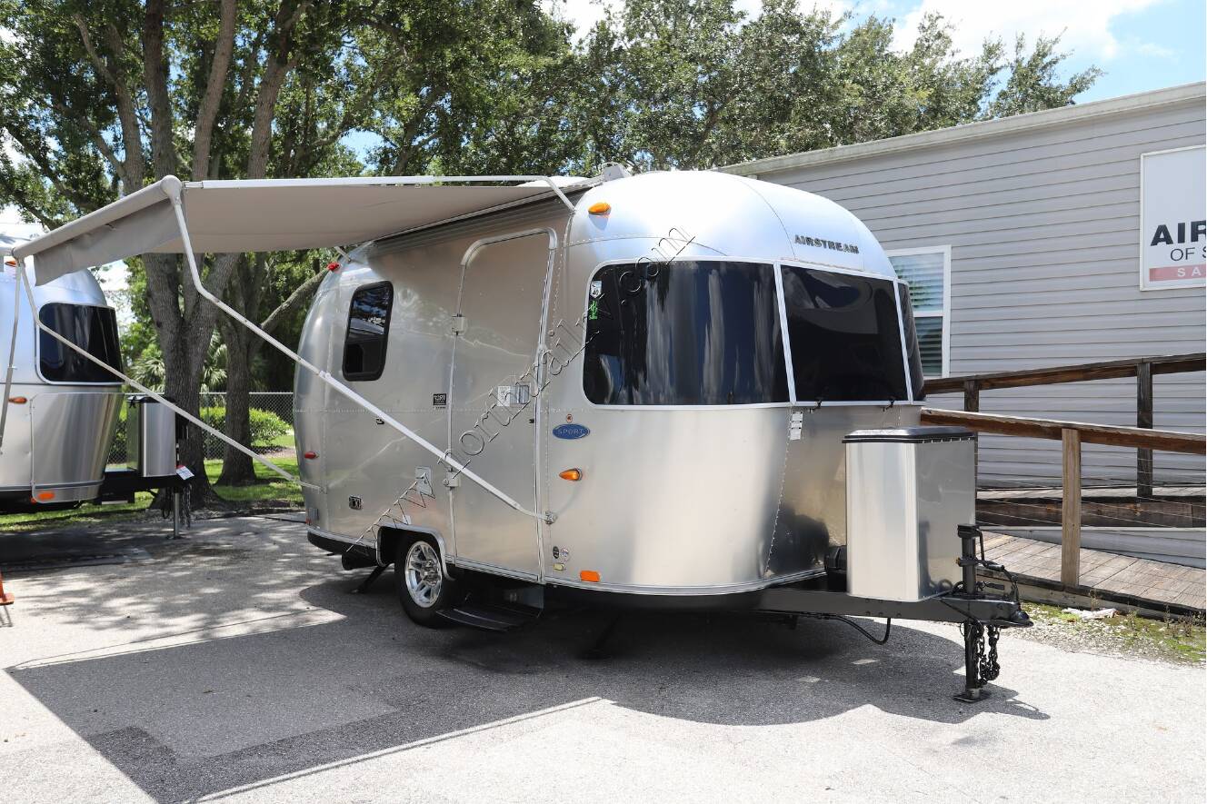 A photo of this 2009 Airstream Sport 17FD