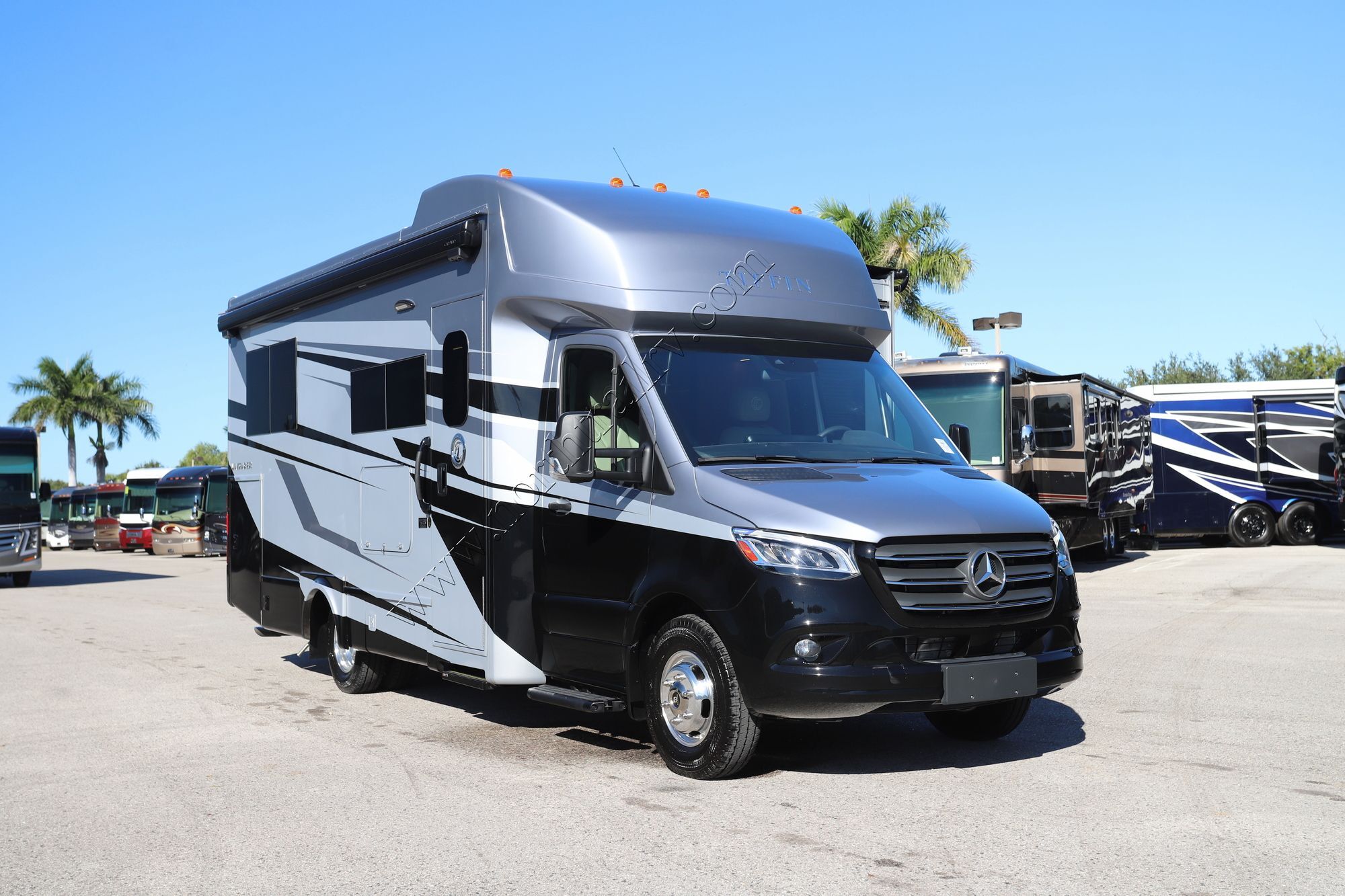 2026 Tiffin Motor Homes Wayfarer 25XLW in ft. myers FL
