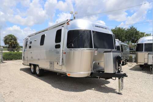 2026 Airstream Globetrotter 25FB in ft. myers FL