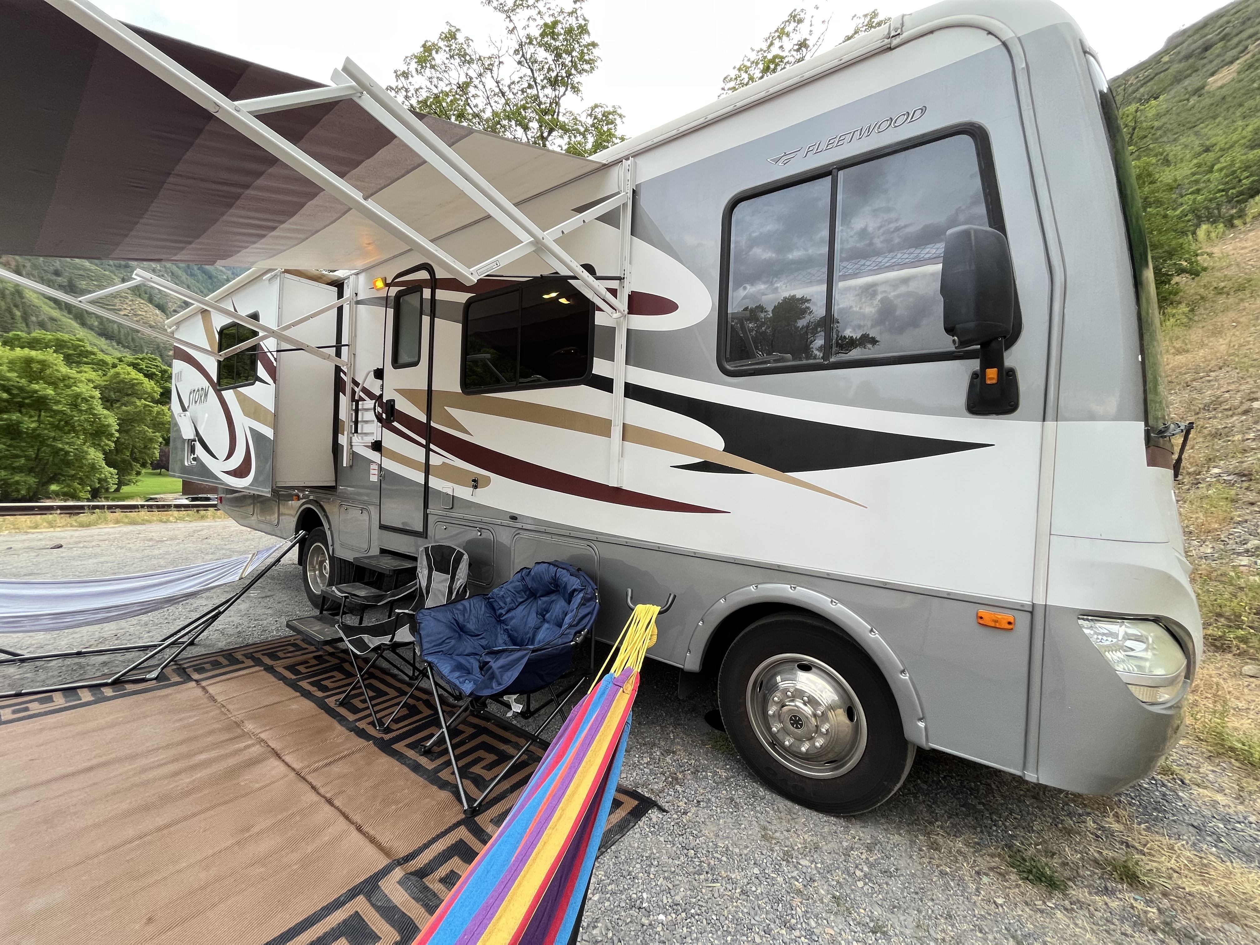 2013 Fleetwood STORM 32BH RV