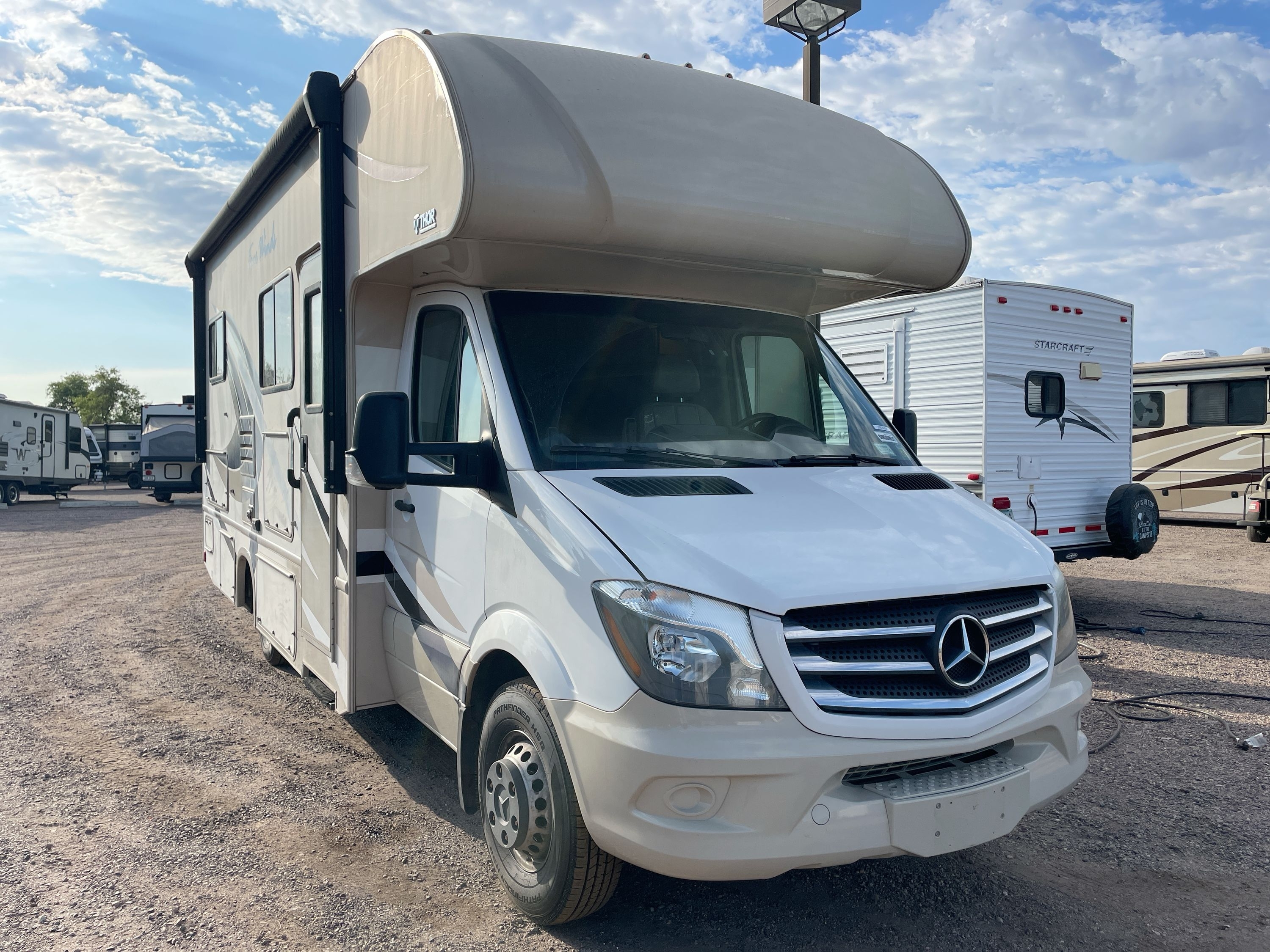 2018 Thor FOUR WINDS 24WS in mesa AZ