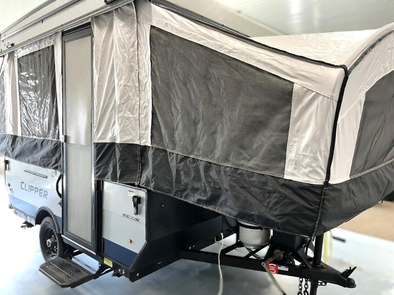 2022 Coachmen Clipper LS 806XLS in sturgeon bay WI
