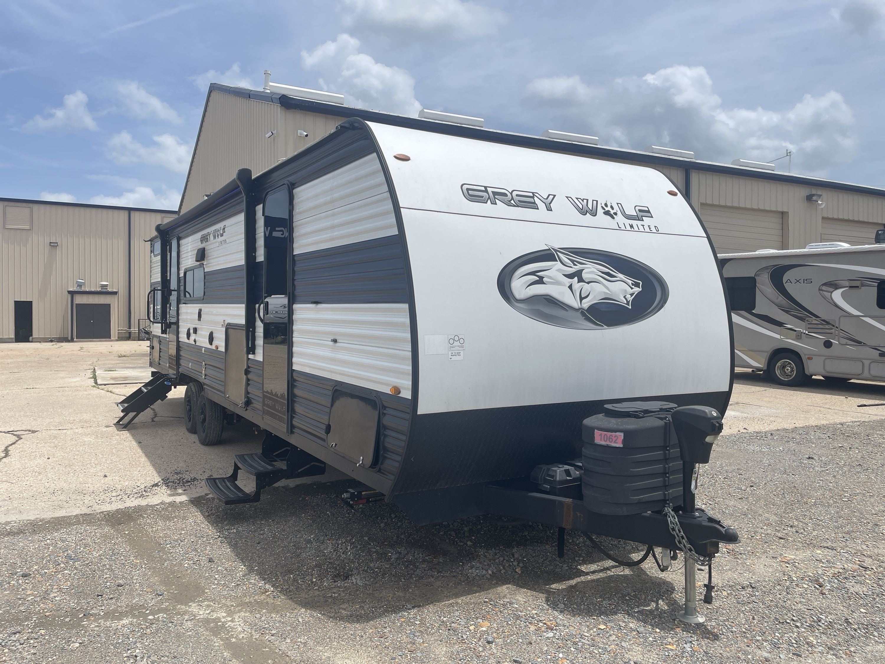 2024 Forest River GREY WOLF 27DBH RV