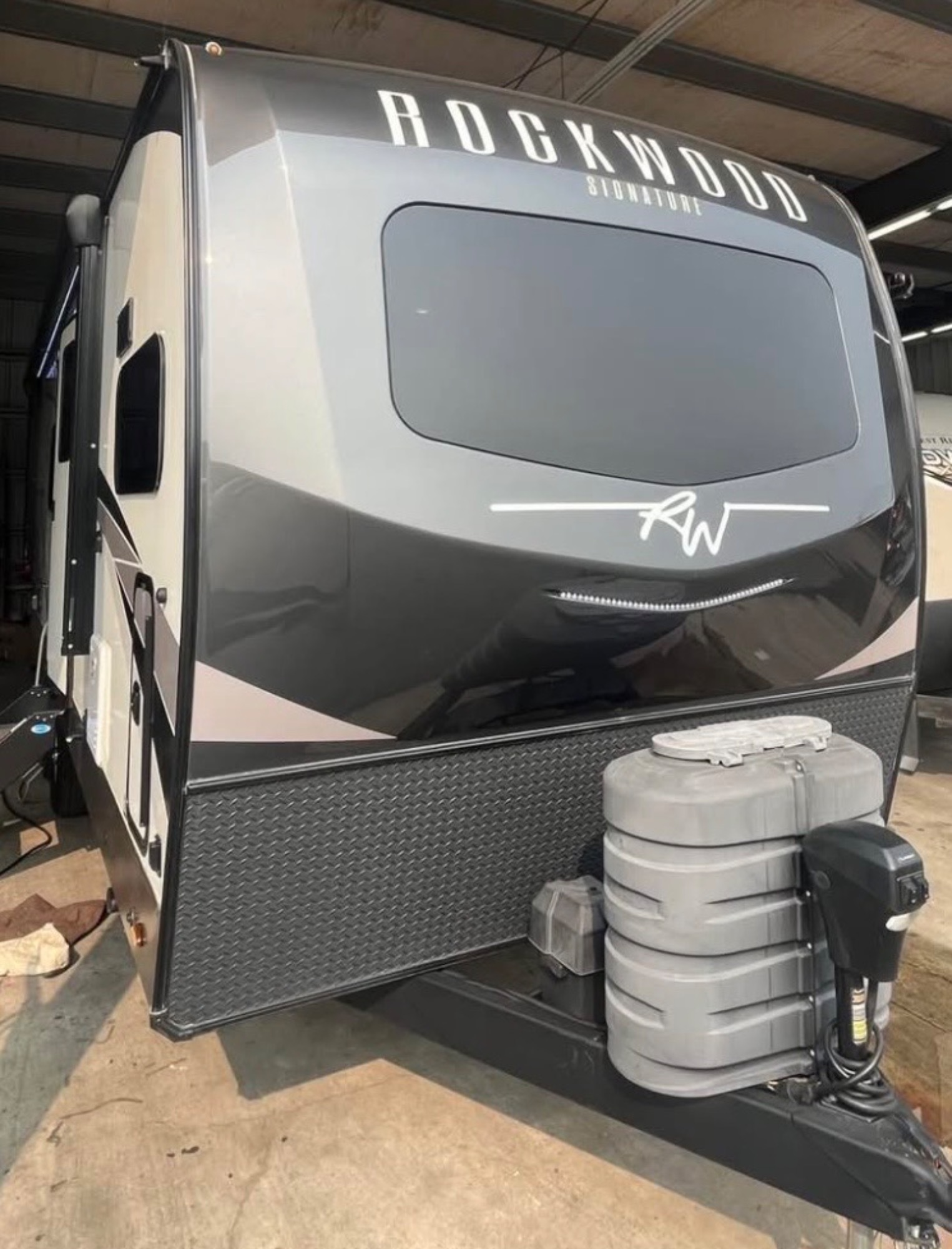 2024 Forest River ROCKWOOD SIGNATURE 8263MBR RV