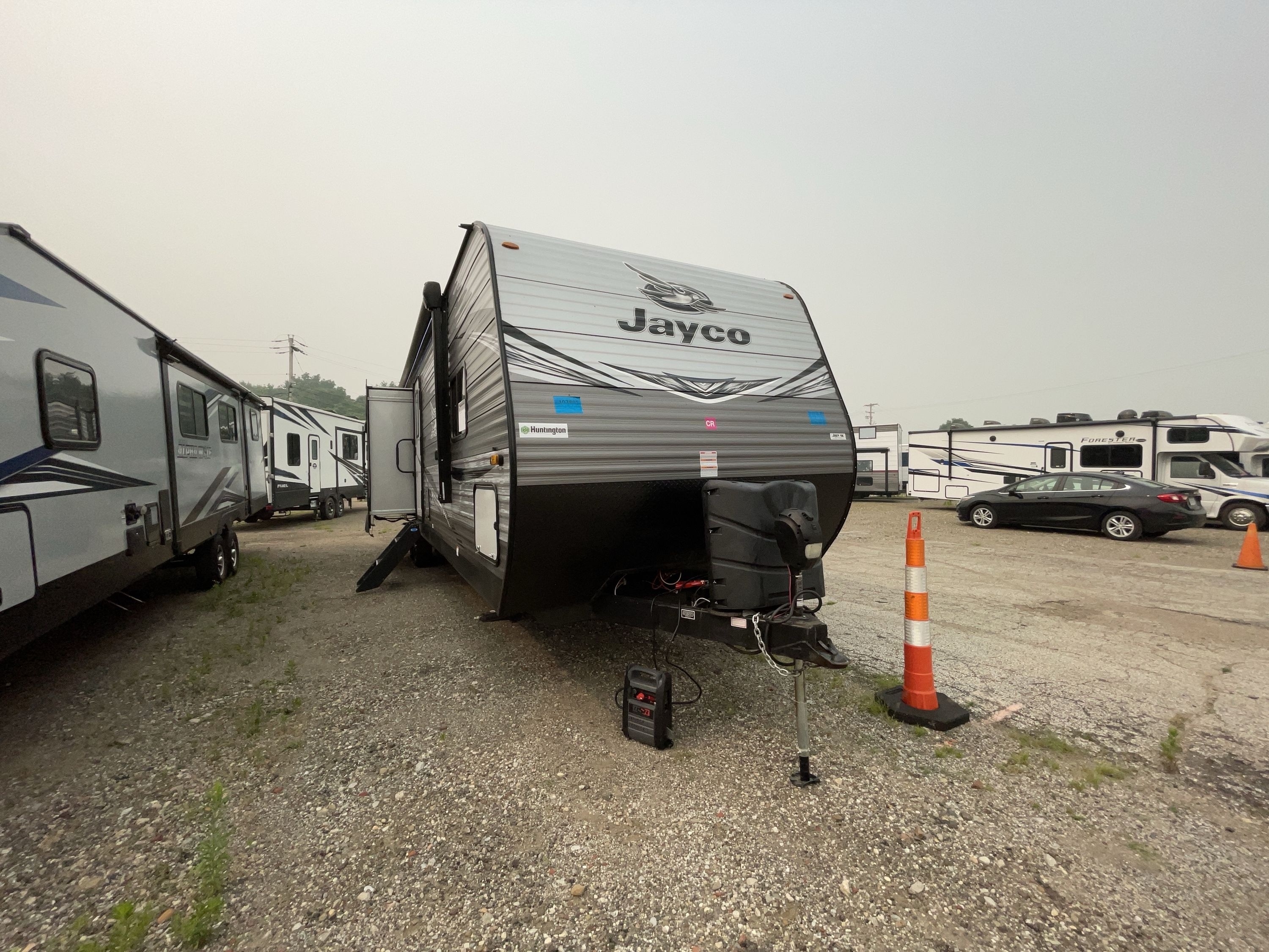 2021 Jayco JAY FLIGHT 33RBTS in akron OH