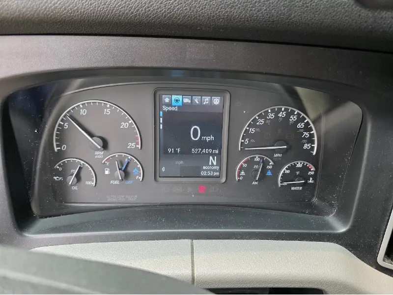 2022 FREIGHTLINER CASCADIA 126