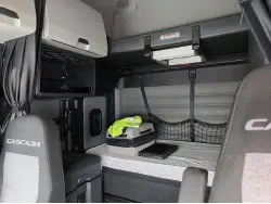 2022 FREIGHTLINER CASCADIA 126
