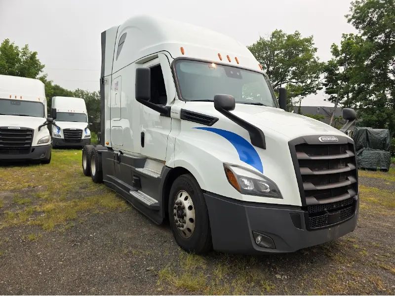 2022 FREIGHTLINER CASCADIA 126