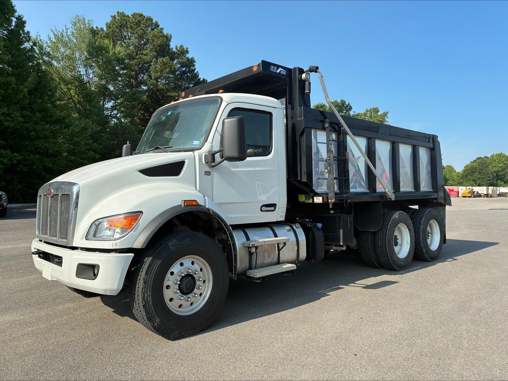 2023 PETERBILT 548 in Chatham, VA