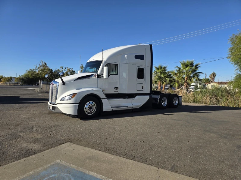 2024 KENWORTH T680