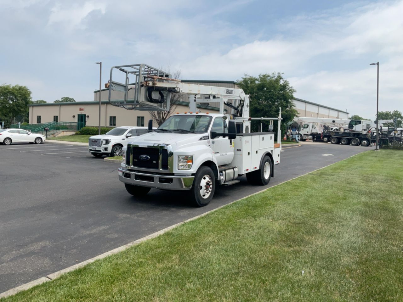 2019 FORD F750 in Poulsbo, WA