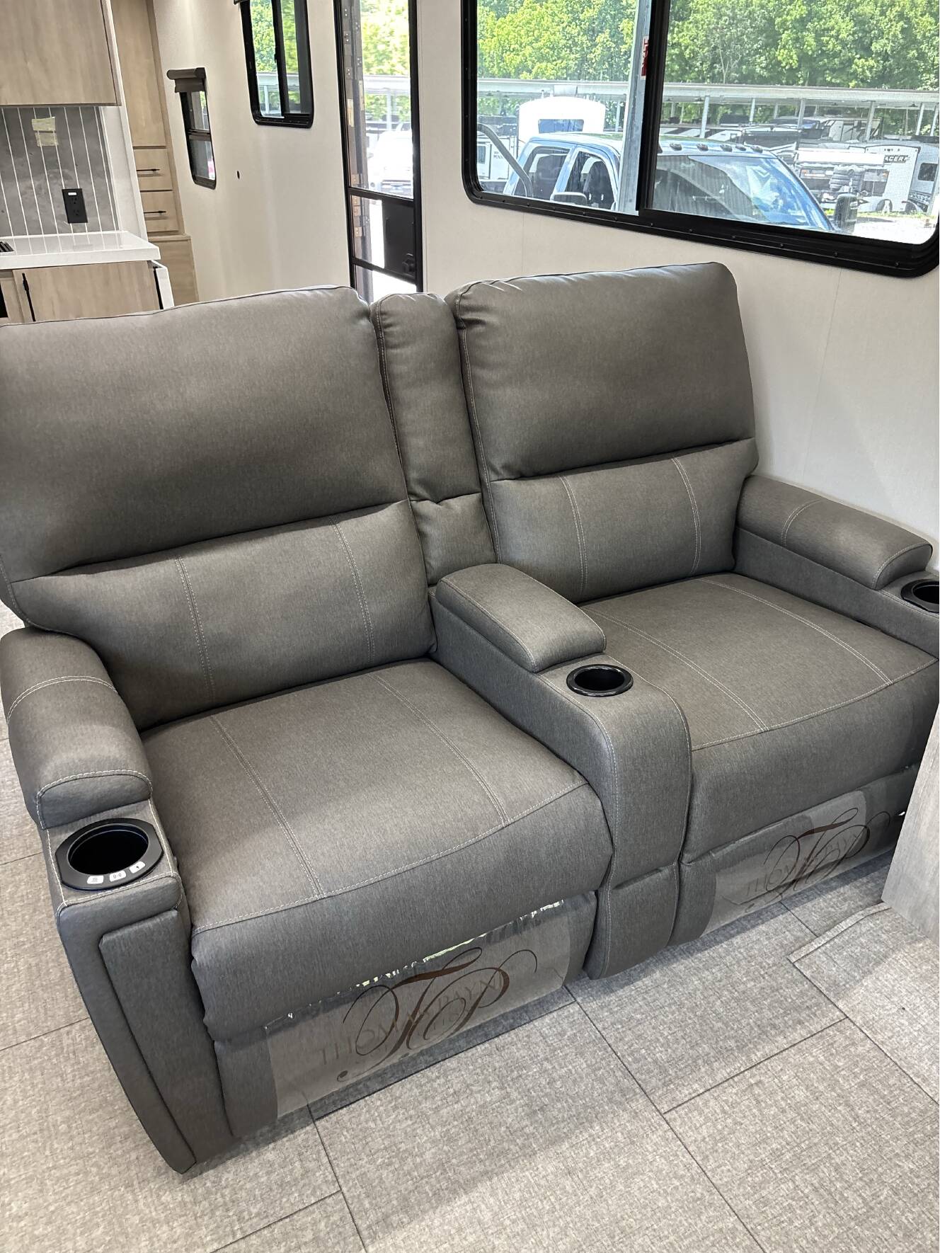 A photo of this 2025 Grand Design IMAGINE 3100RD