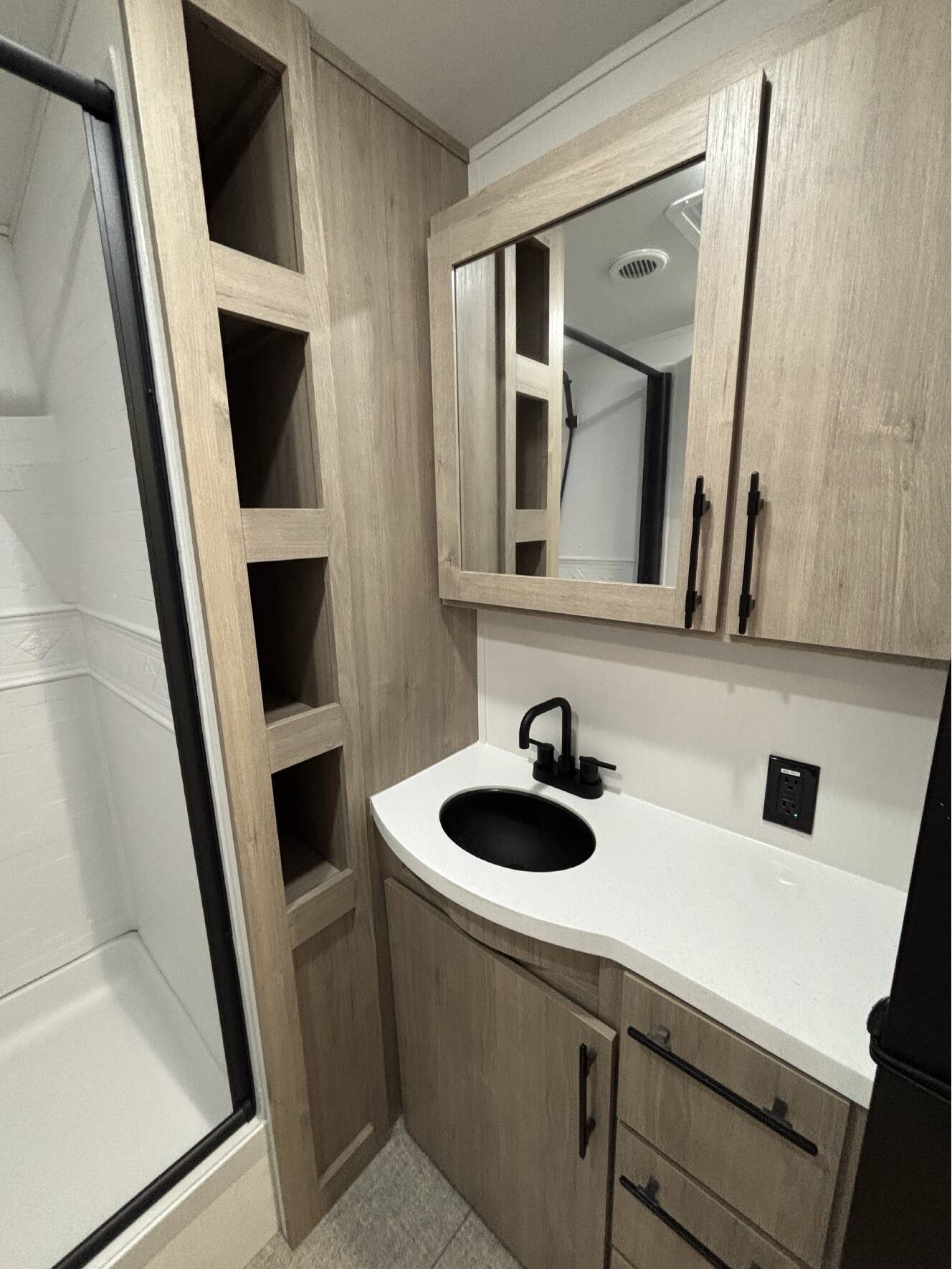 A photo of this 2025 Grand Design IMAGINE 3100RD