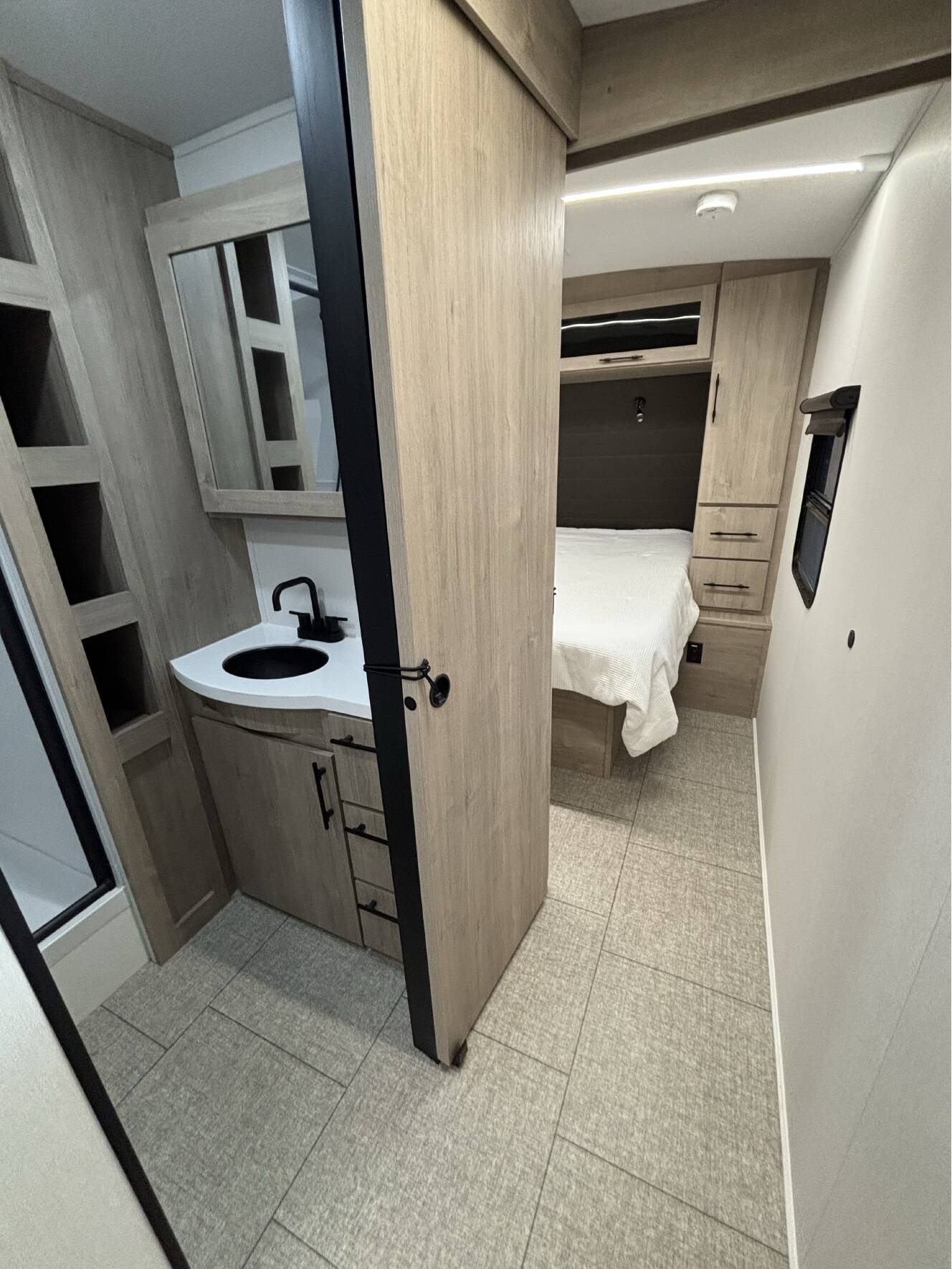 A photo of this 2025 Grand Design IMAGINE 3100RD