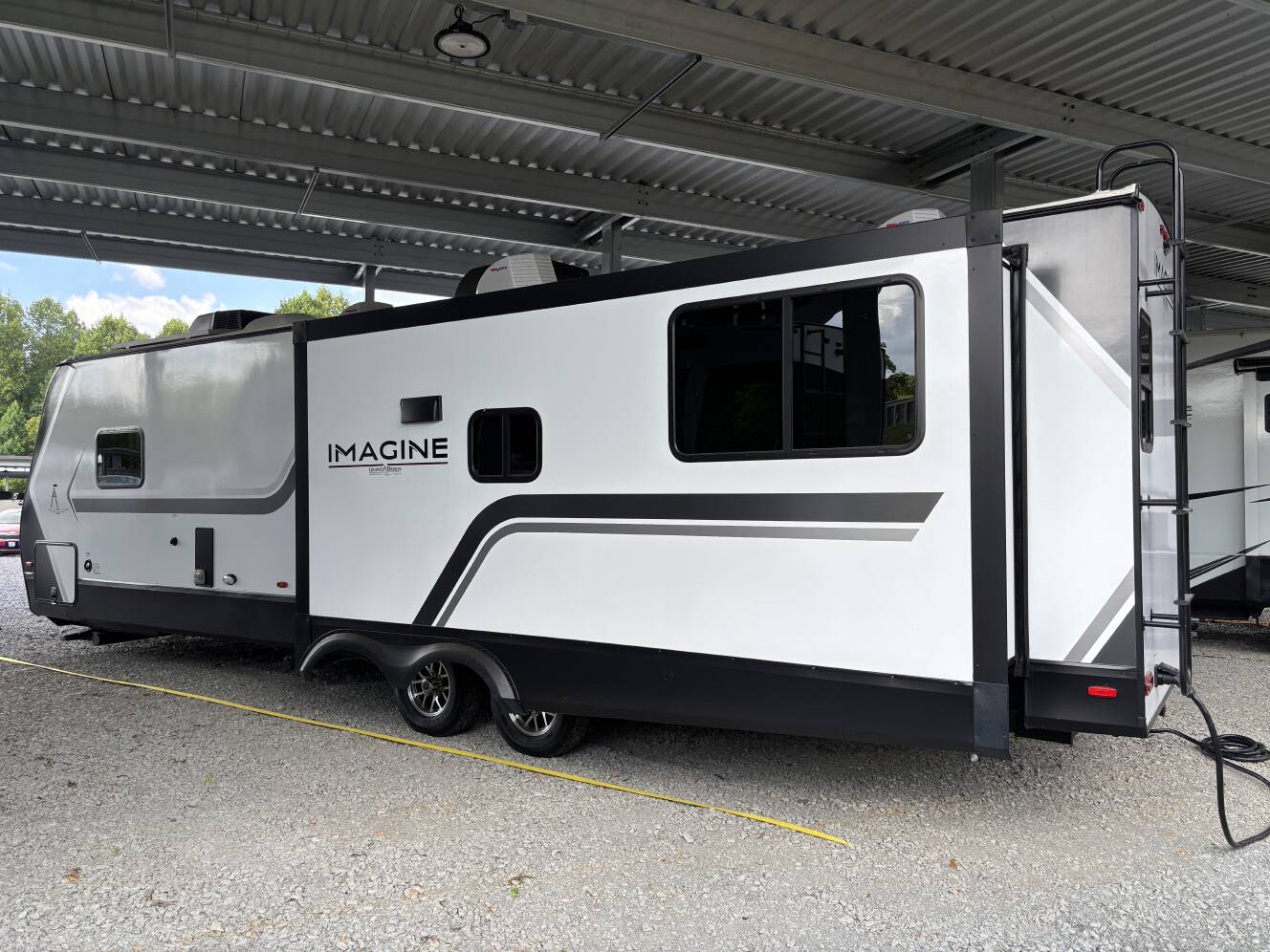 A photo of this 2025 Grand Design IMAGINE 3100RD
