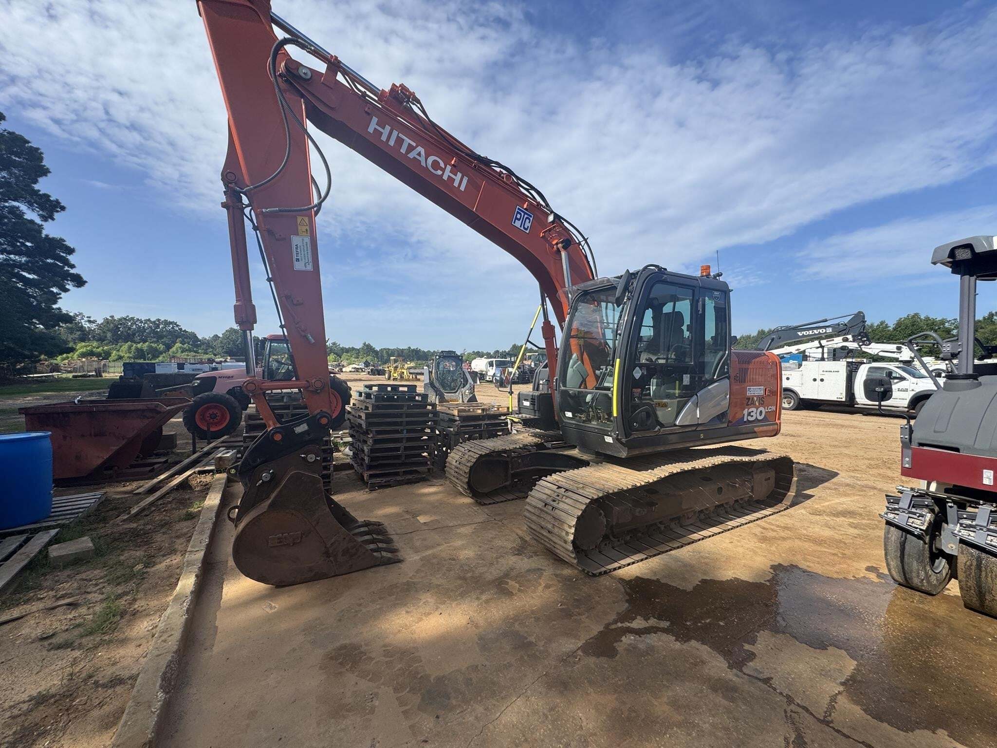 2021 HITACHI ZX130 LCN-6 in Montrose, AL