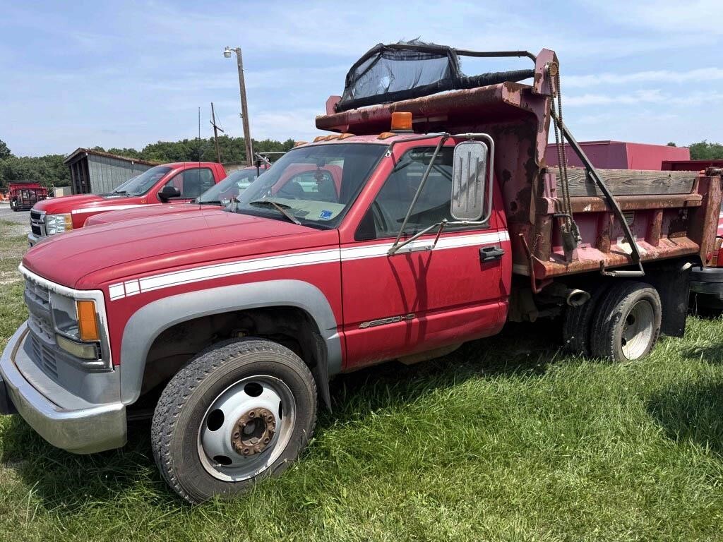 2002 CHEVROLET 3500HD in Chantilly, VA
