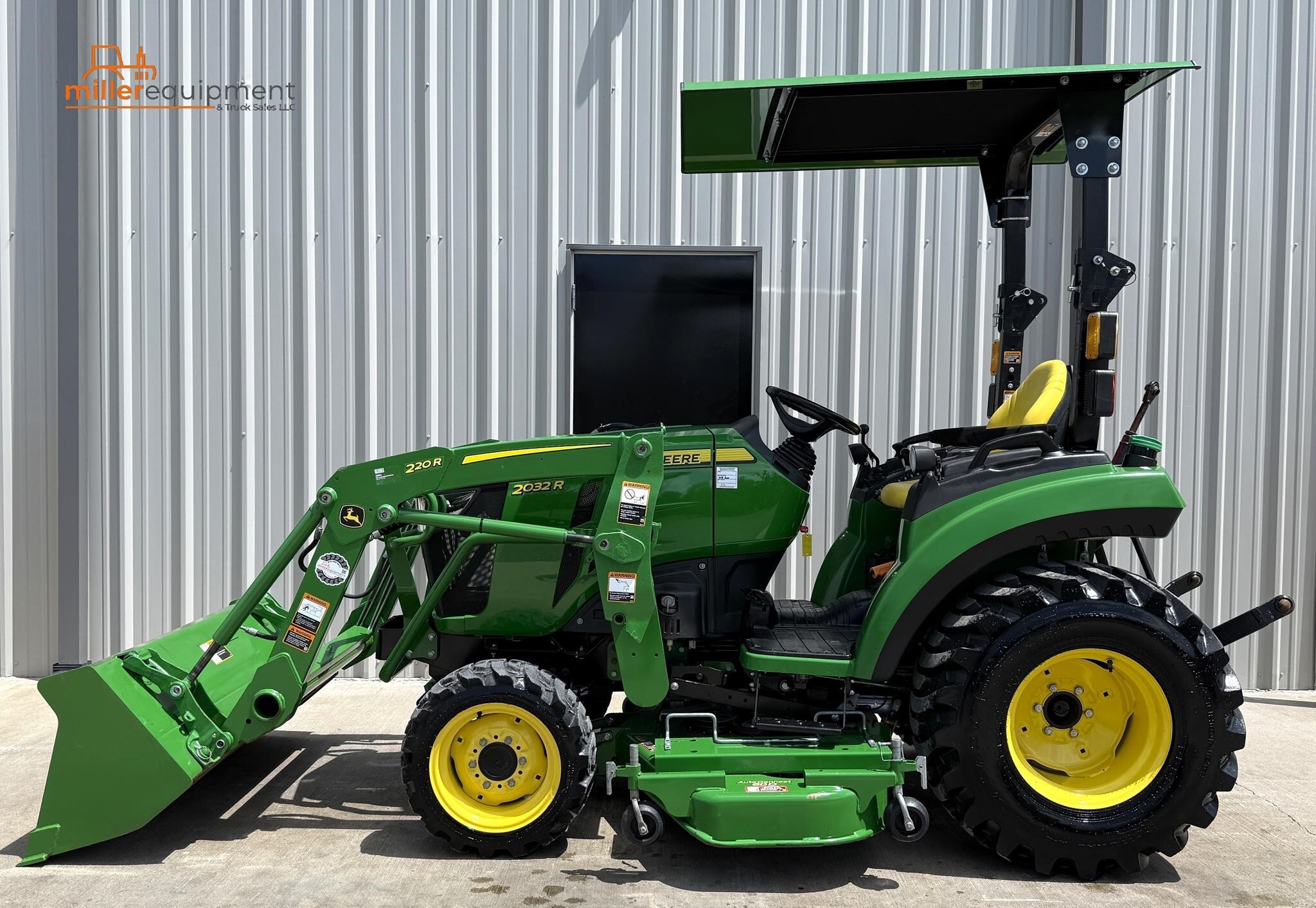 2022 JOHN DEERE 2032R in Heber Springs, AR