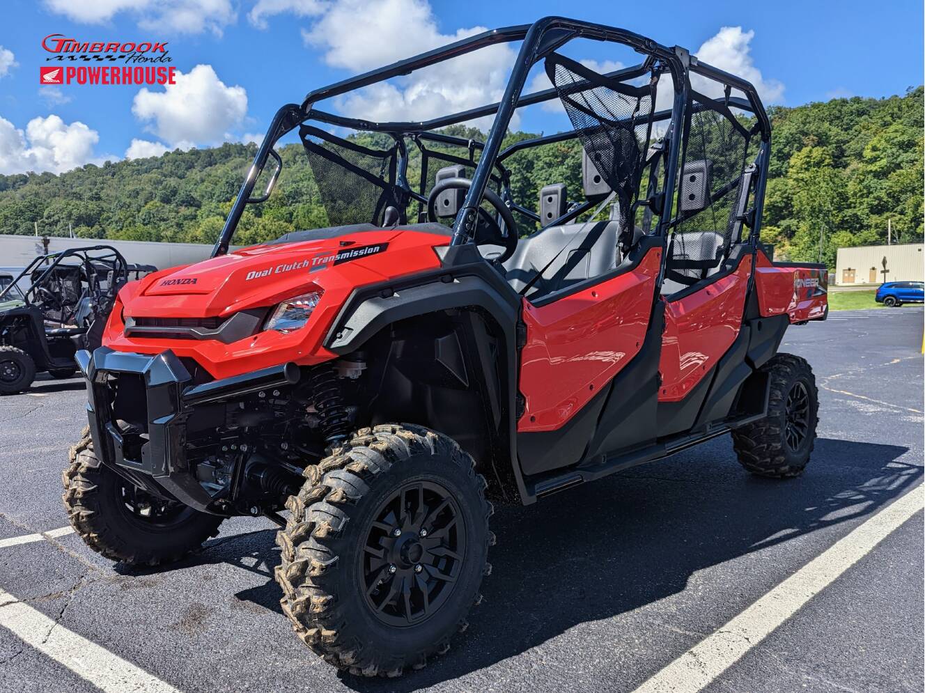 A photo of this 2025 Honda Pioneer 1000-6 Crew Deluxe