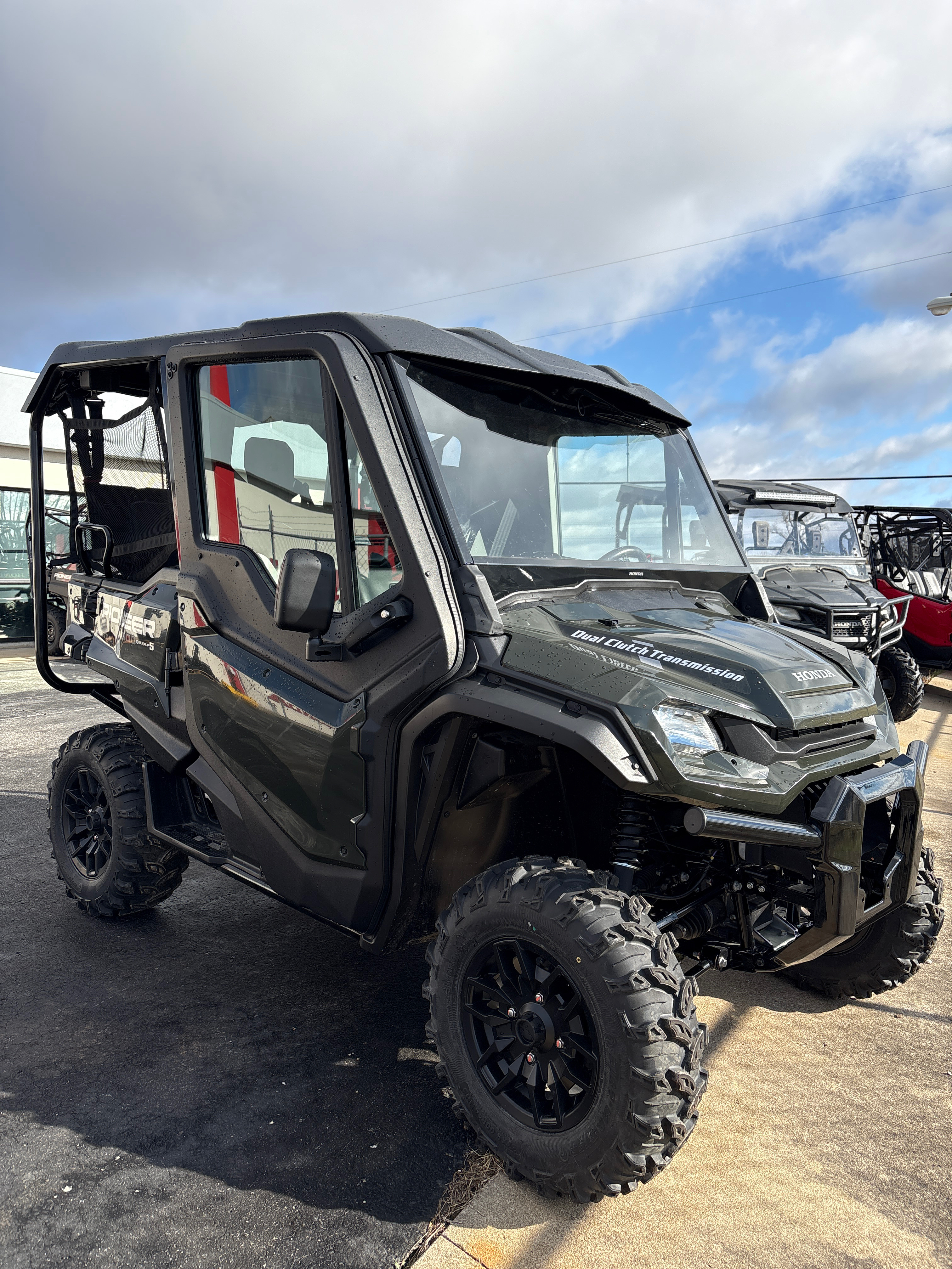 2025 Honda Pioneer 1000-5 Deluxe in columbia MO