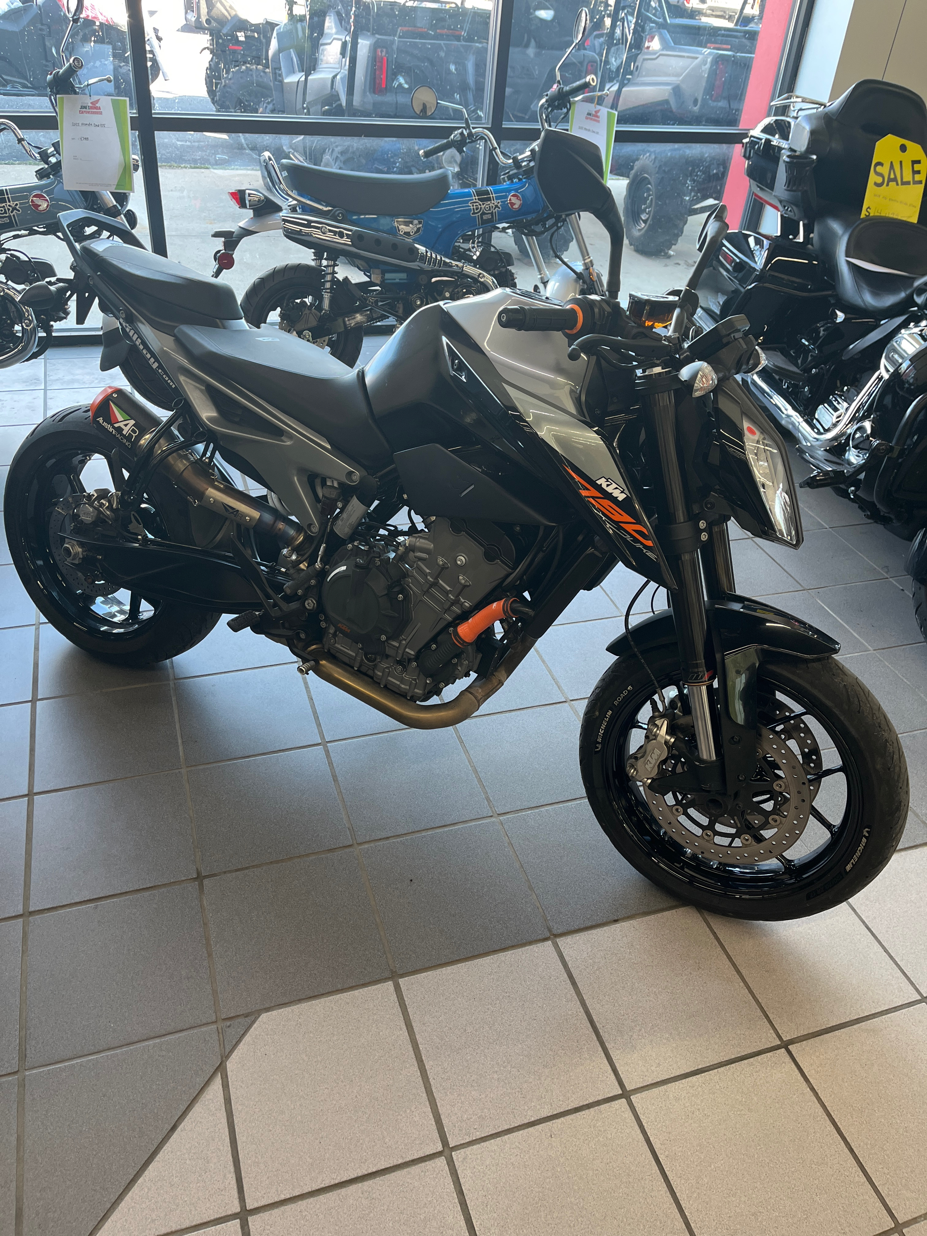 2019 KTM Duke 790 DUKE in Columbia, MO