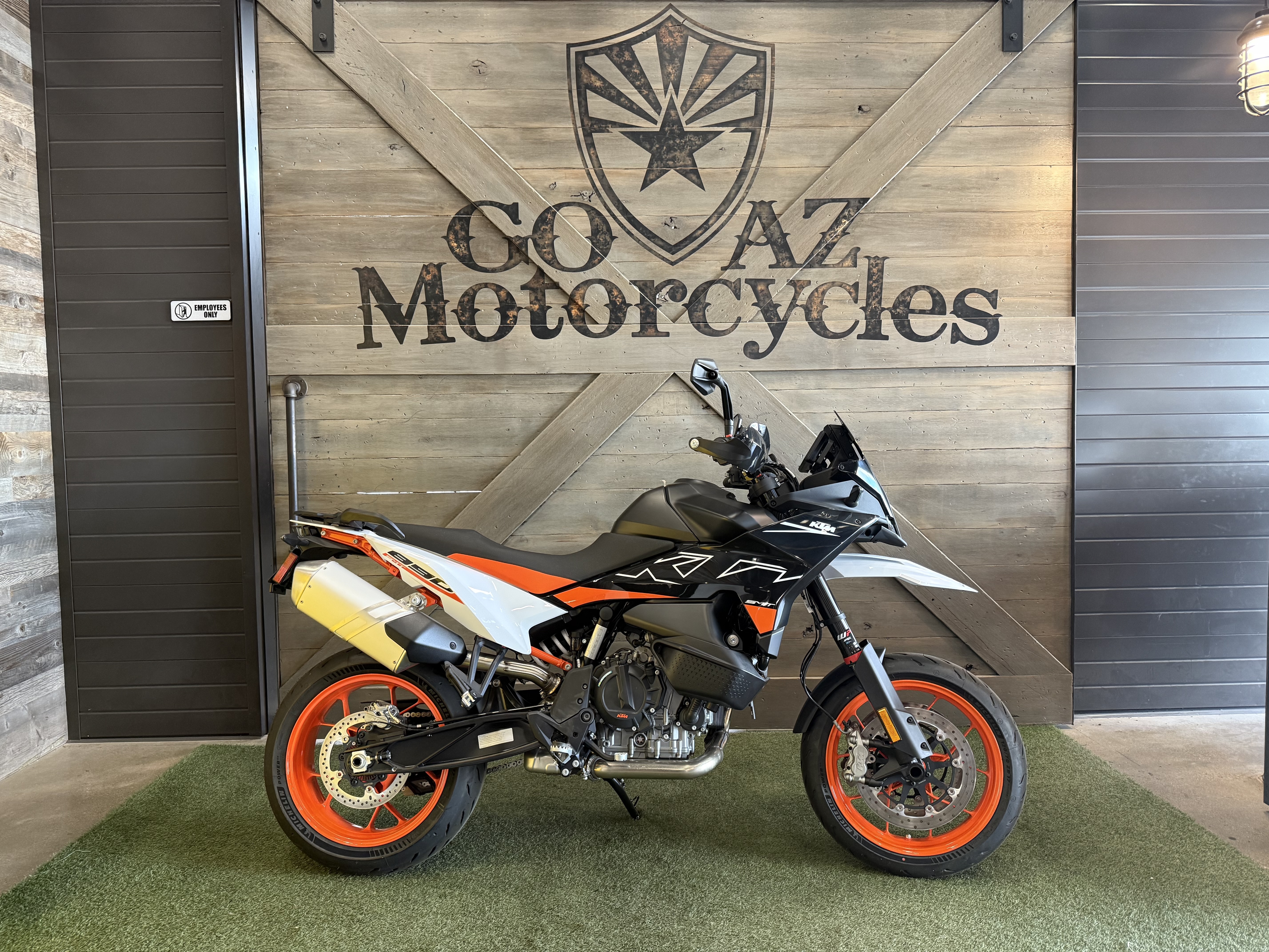 2024 KTM 890 SMT 890 in Peoria, AZ