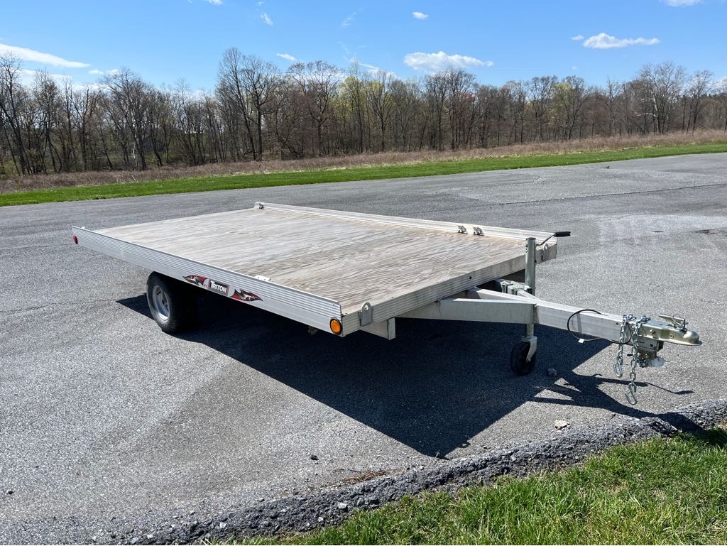 2022 Triton TRAILER in jonestown PA