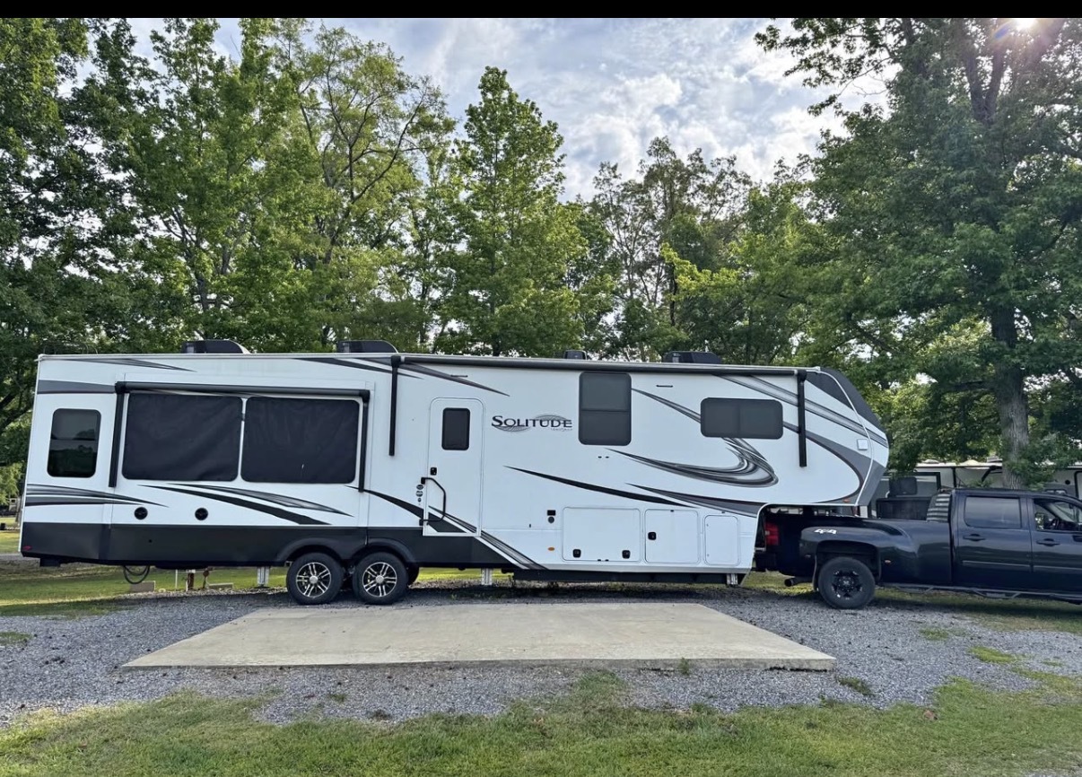 2022 Grand Design SOLITUDE 378MBS-R RV