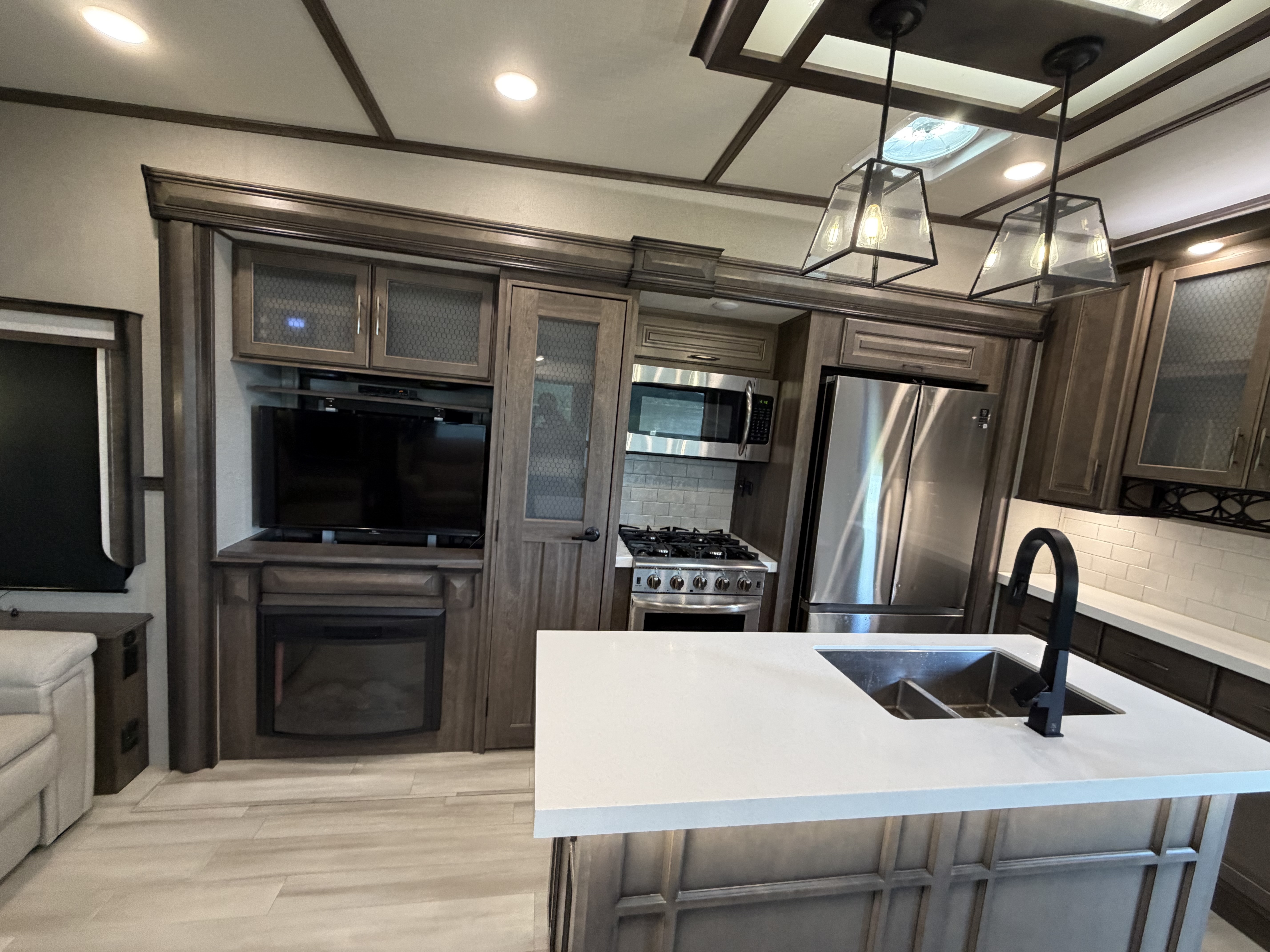 2022 Grand Design SOLITUDE 378MBS-R in birmingham AL