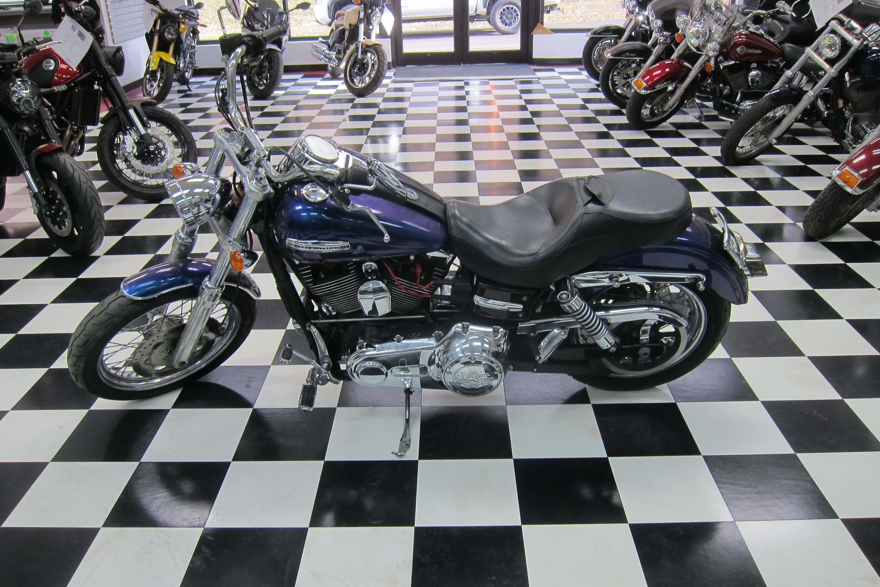 2010 Harley-Davidson Dyna Super Glide Custom DYNA CUSTOM in Charleston, WV