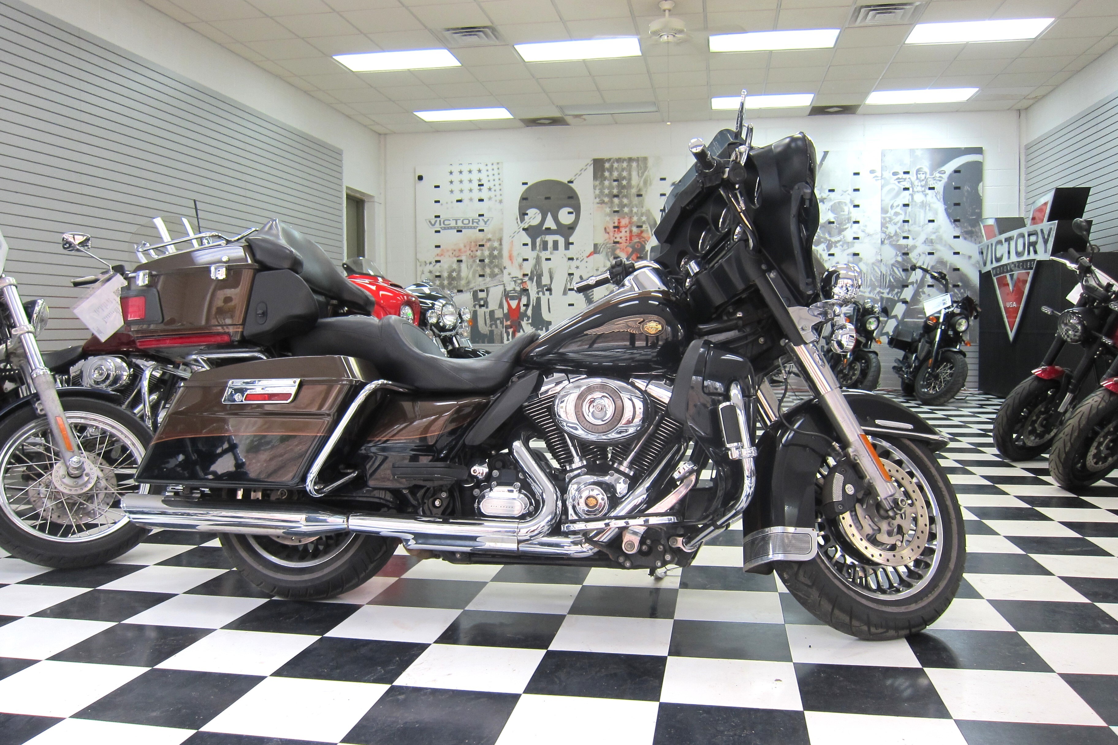 2013 Harley-Davidson FLHTK Electra Glide Ultra Limited 110th Ann. Ed. ULTRA LIMITED in Charleston, WV
