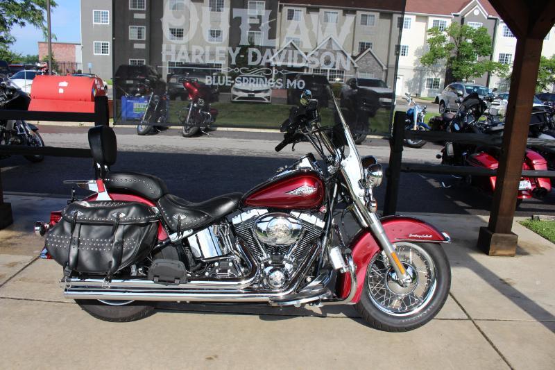 2014 Harley-Davidson HERITAGE SOFTAIL CLASSIC CLASSIC in Blue Springs, MO
