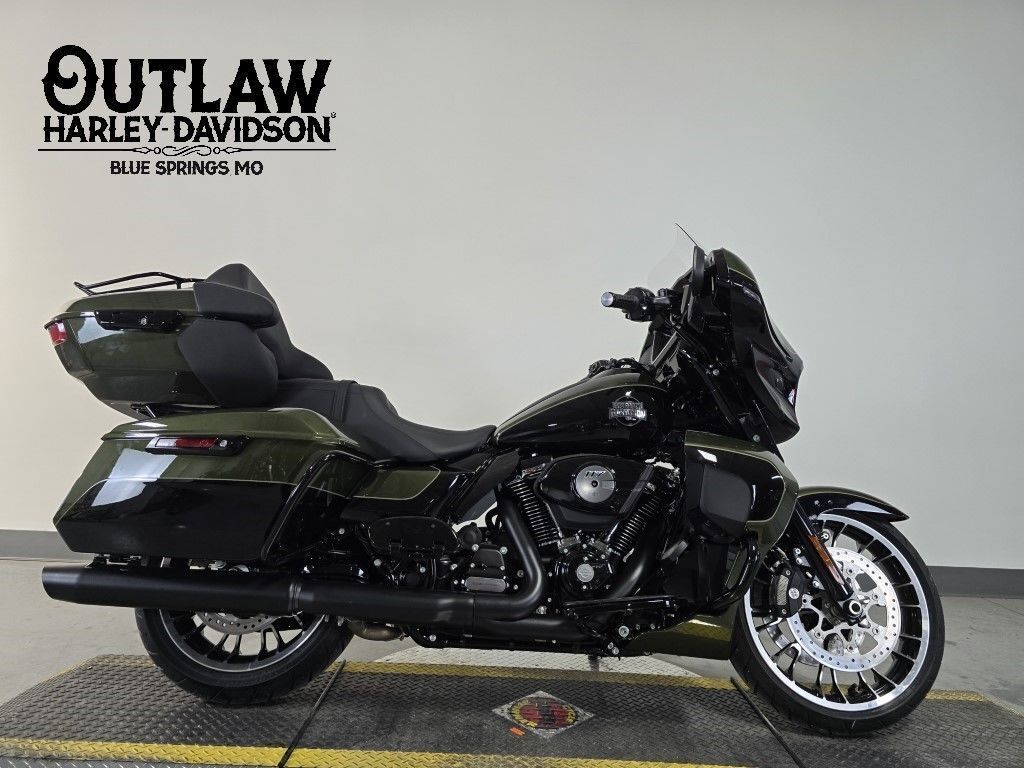 2026 Harley-Davidson STREET GLIDE LIMITED LIMITED in Blue Springs, MO