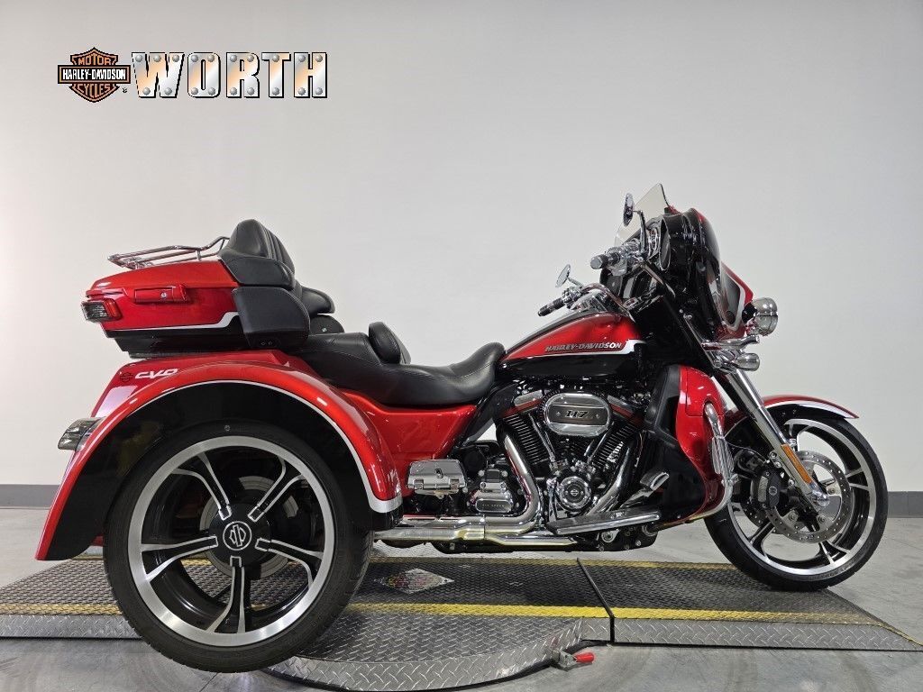 2021 Harley-Davidson CVO TRI GLIDE CVO in Kansas City, MO