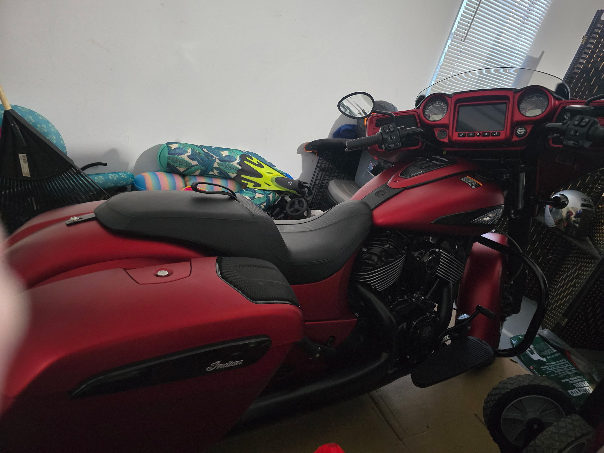 2024 Indian CHIEFTAIN DARK HORSE WITH POWERBAND AUDIO PACKAGE DARK HORSE WITH POWERBAND AUDIO PACKAGE in Pelham, AL