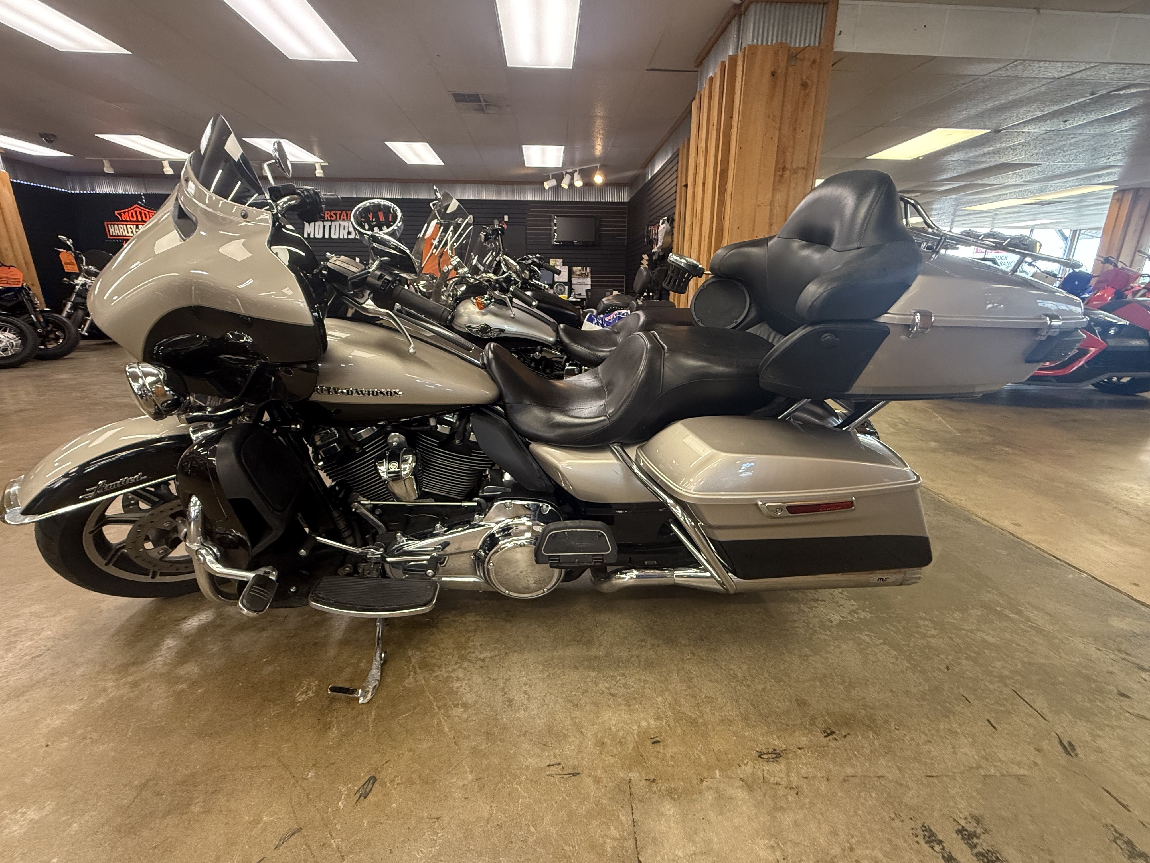 2018 Harley-Davidson Ultra Limited ULTRA LIMITED in Union City, TN
