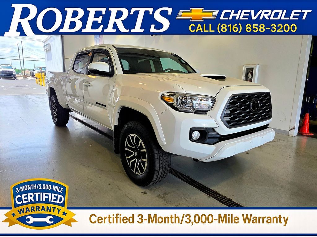 2020 TOYOTA TACOMA in Platte City, MO