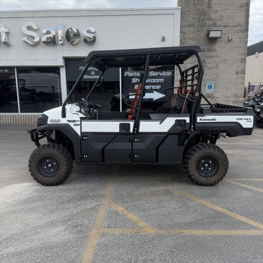 2025 Kawasaki Mule PRO-DXT FE EPS in milwaukee WI