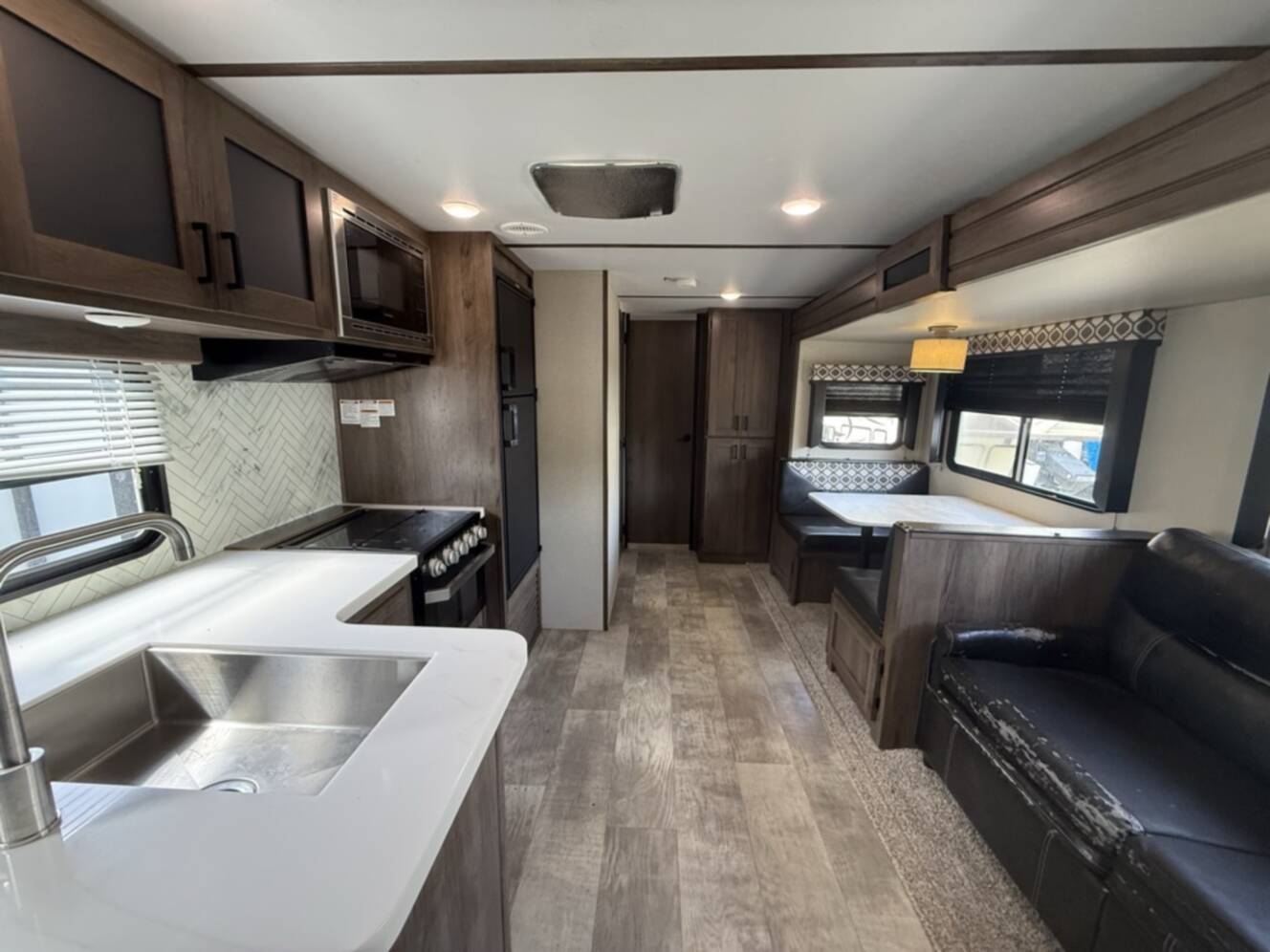 A photo of this 2020 Prime Time TRACER 29QBD