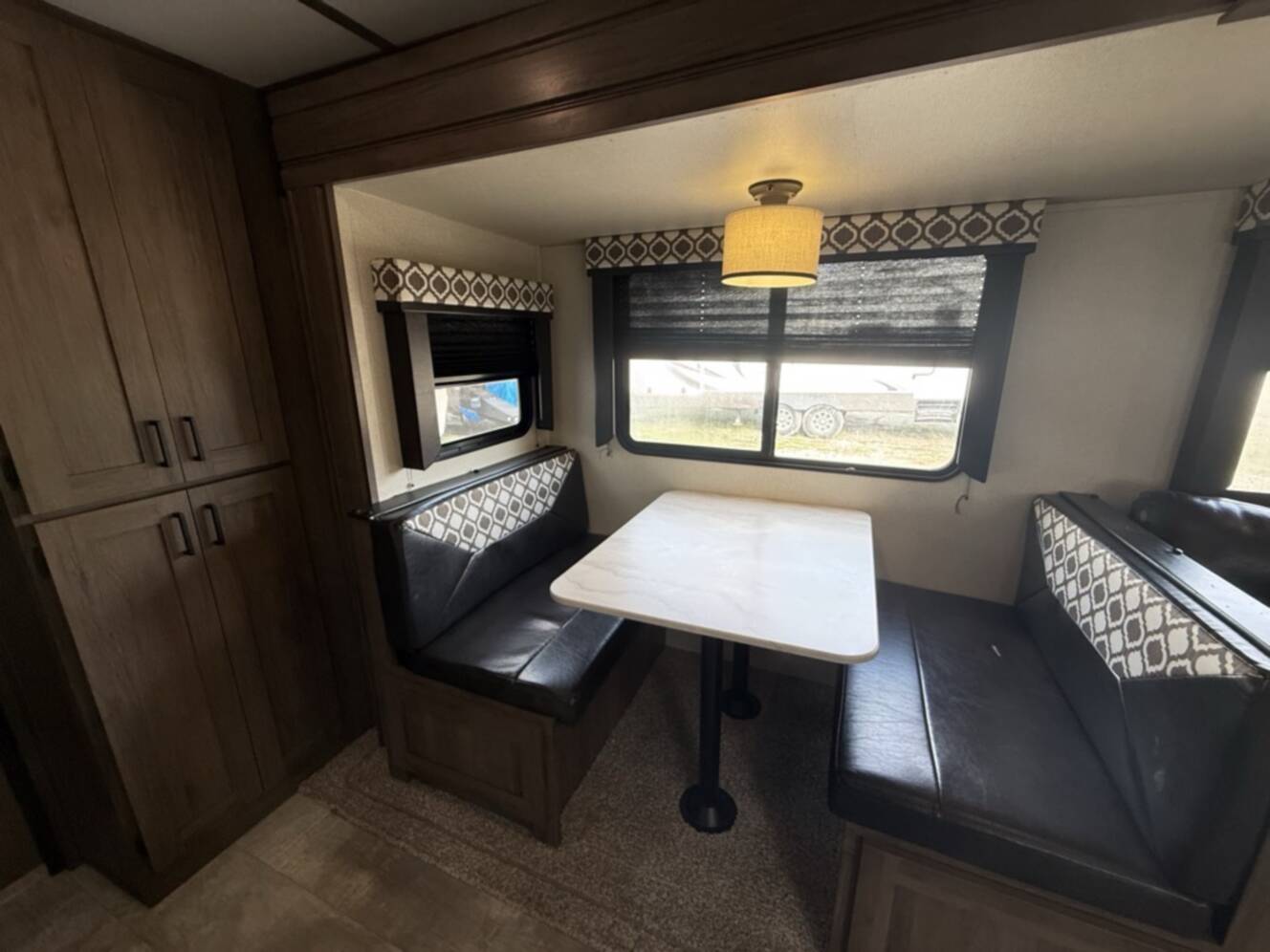 A photo of this 2020 Prime Time TRACER 29QBD