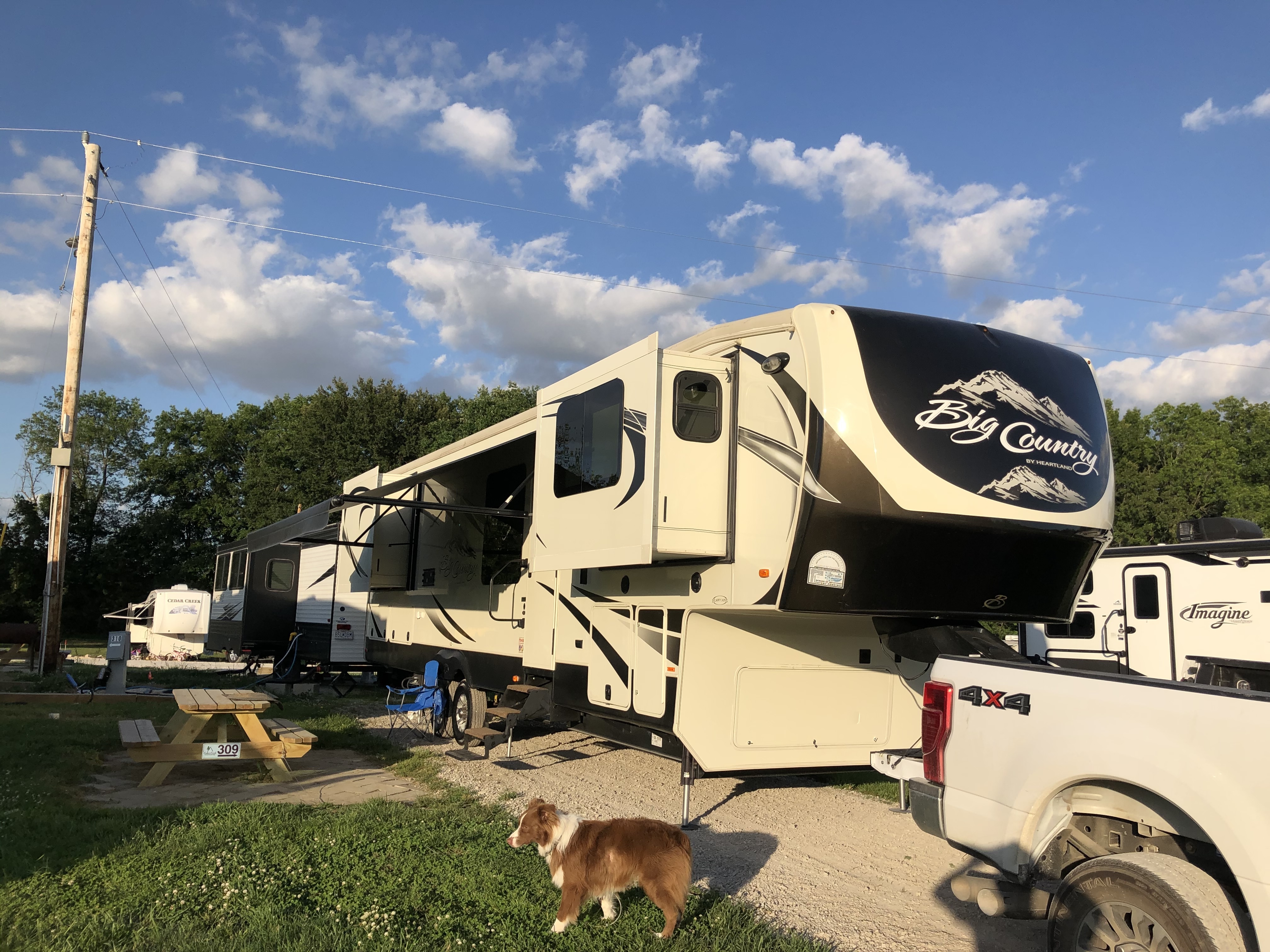 2017 Heartland BIG COUNTRY 3700 FL RV